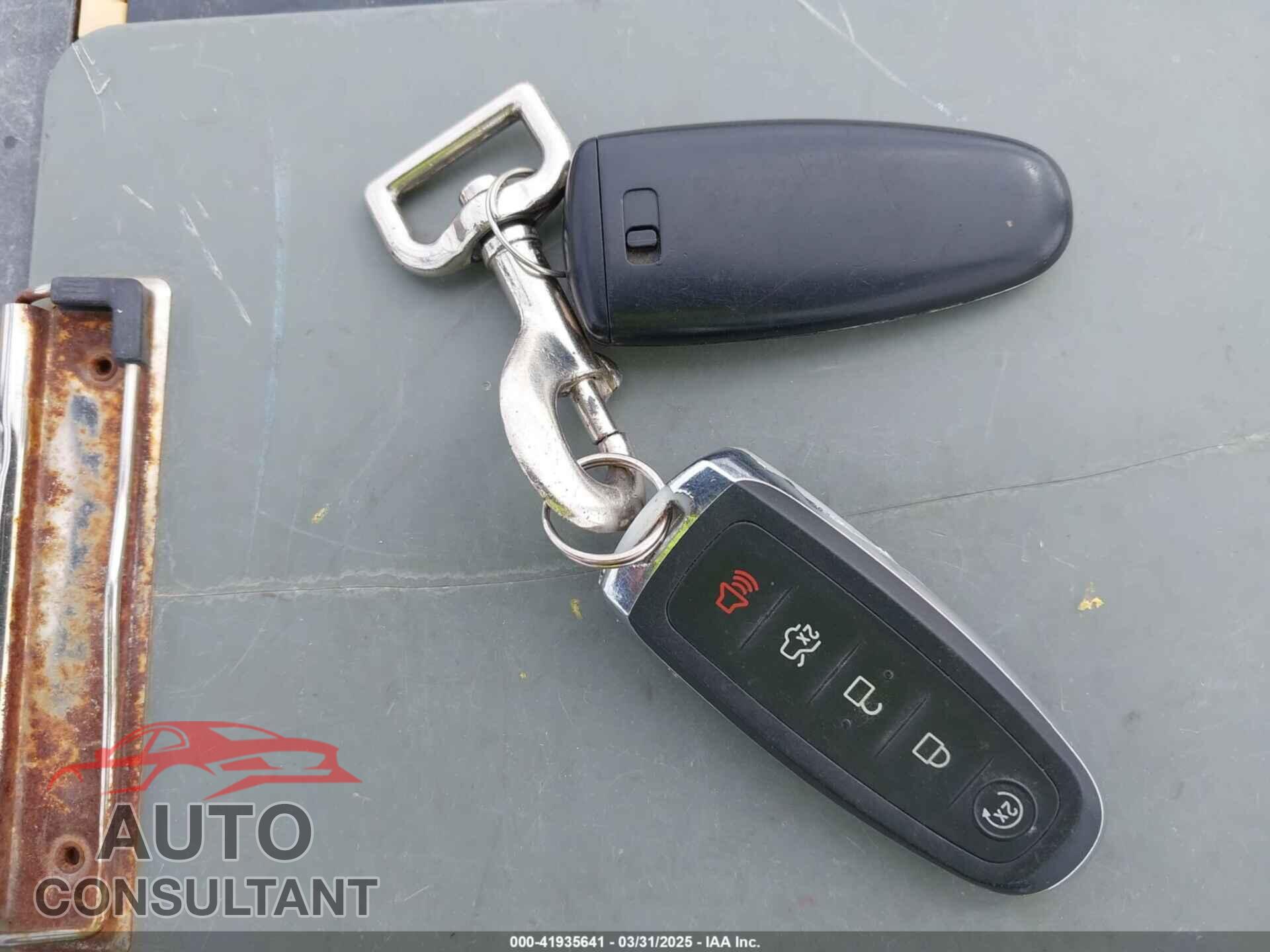 FORD EDGE 2011 - 2FMDK4KC2BBA18653