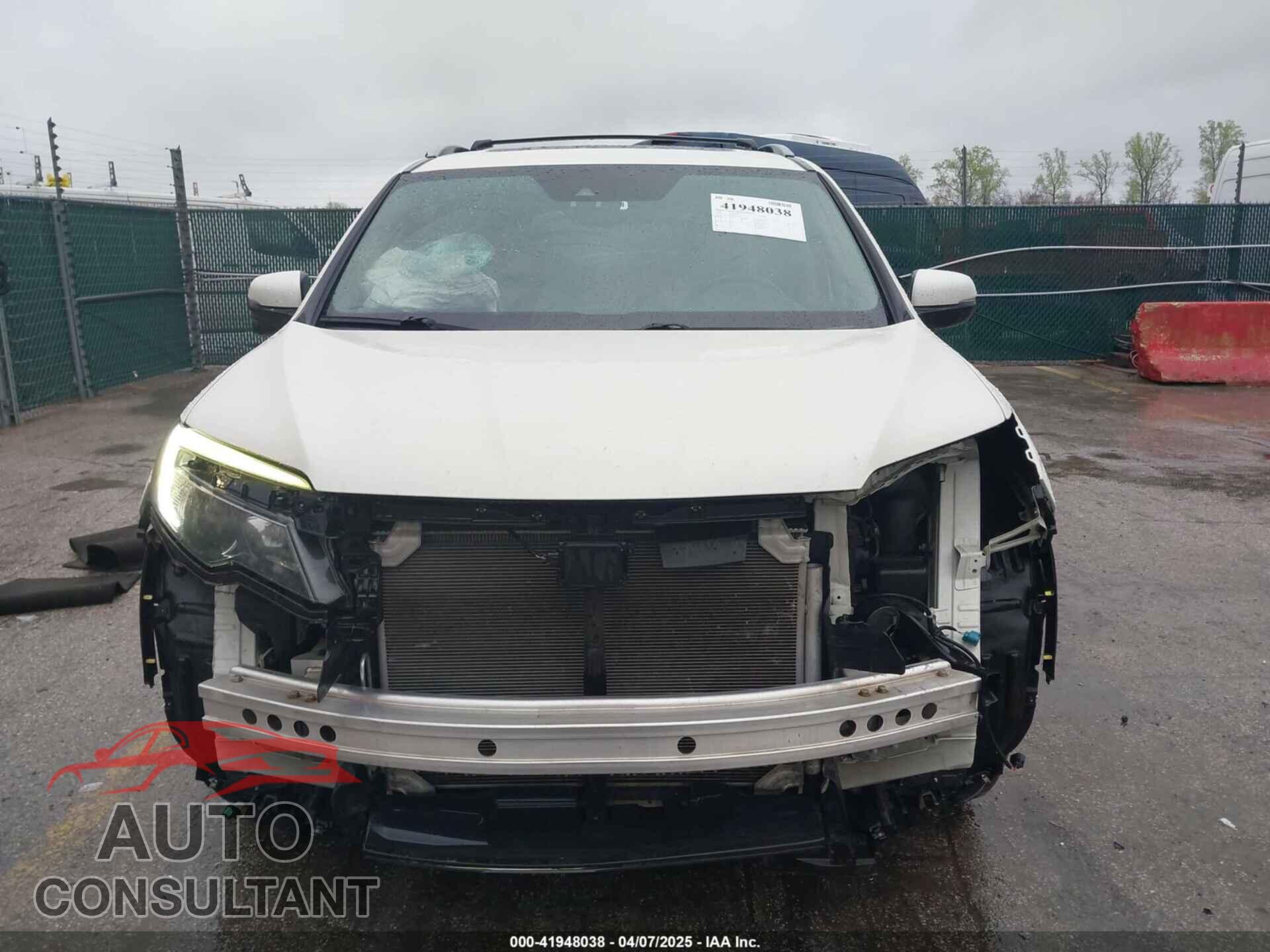 HONDA PILOT 2016 - 5FNYF5H91GB016348