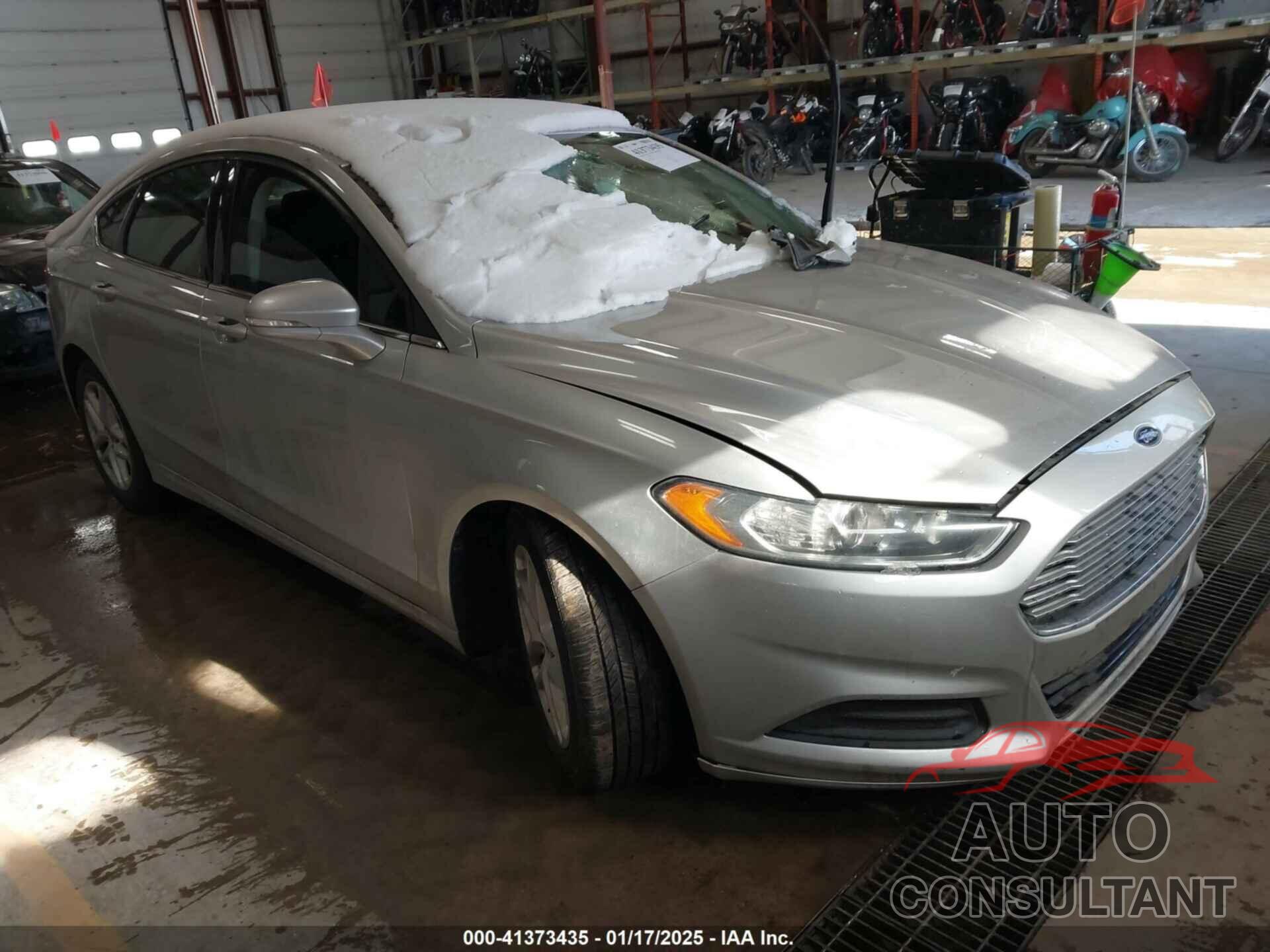 FORD FUSION 2015 - 1FA6P0H79F5100378