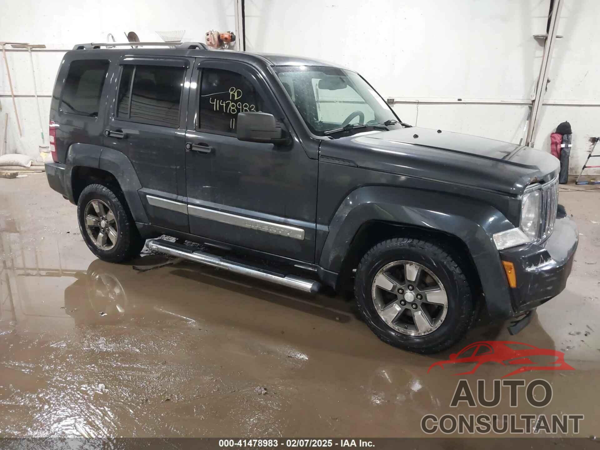 JEEP LIBERTY 2011 - 1J4PN5GK6BW557154