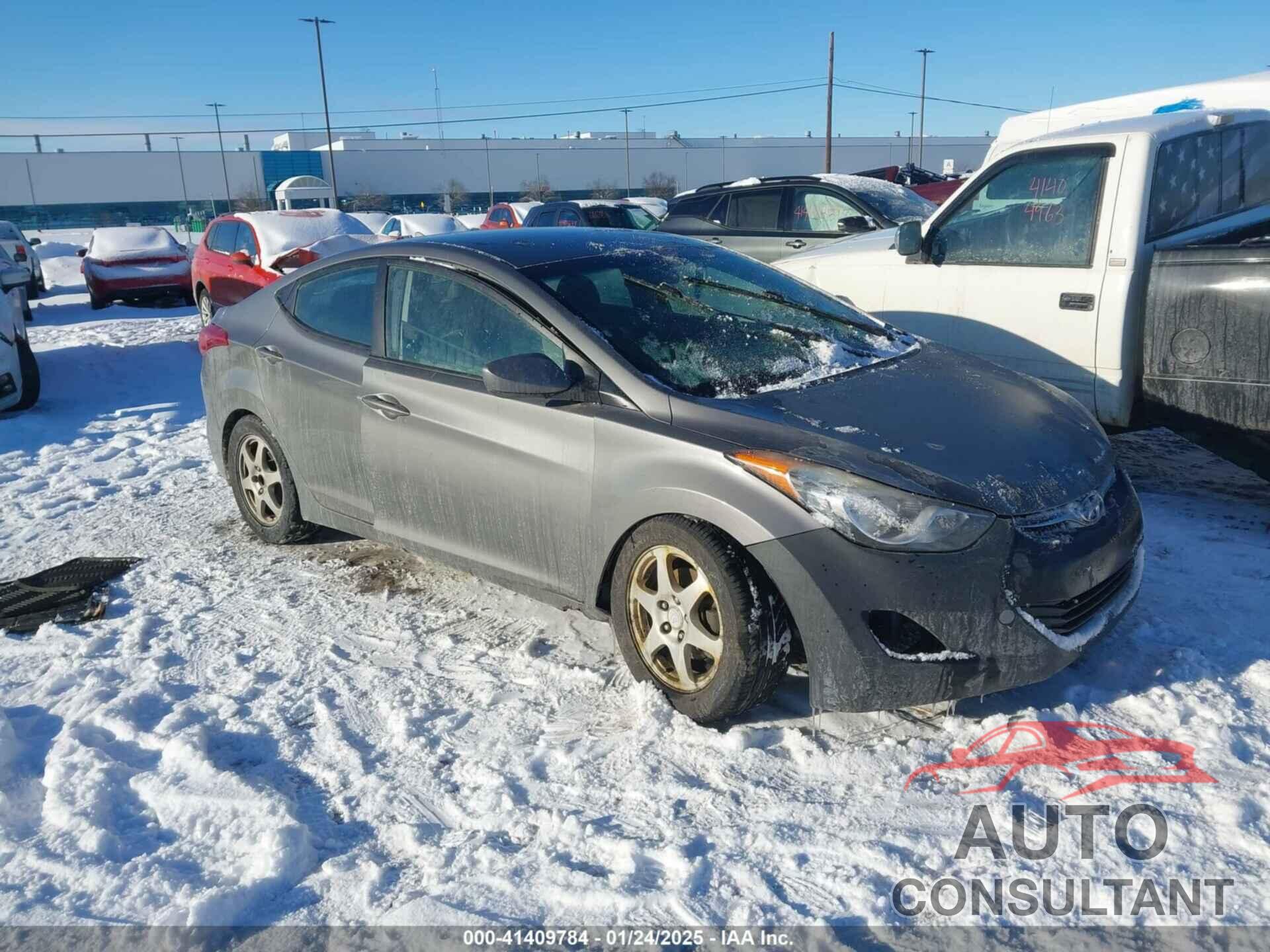 HYUNDAI ELANTRA 2013 - 5NPDH4AE4DH211741