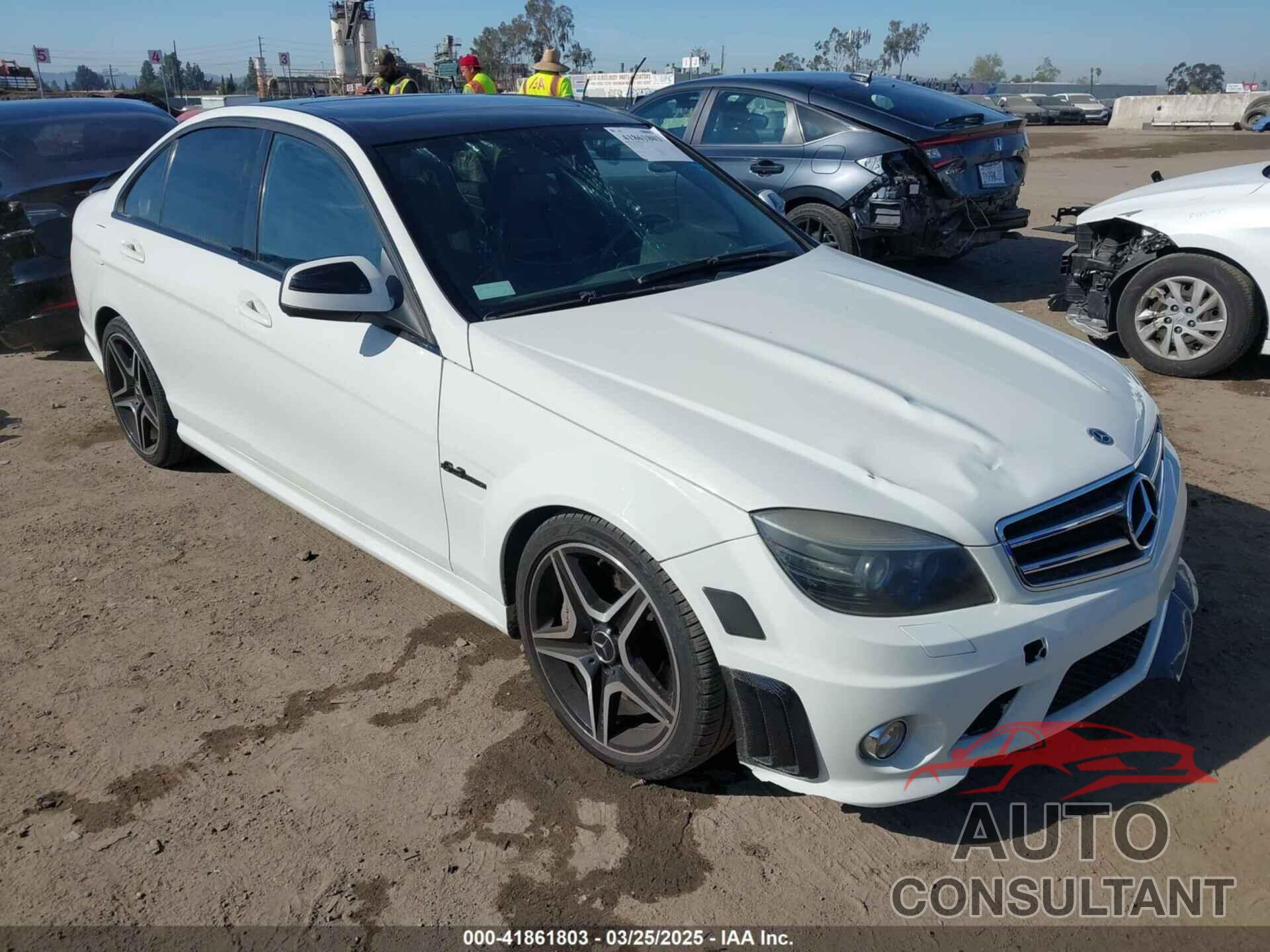 MERCEDES-BENZ C 63 AMG 2009 - WDDGF77X19F200295