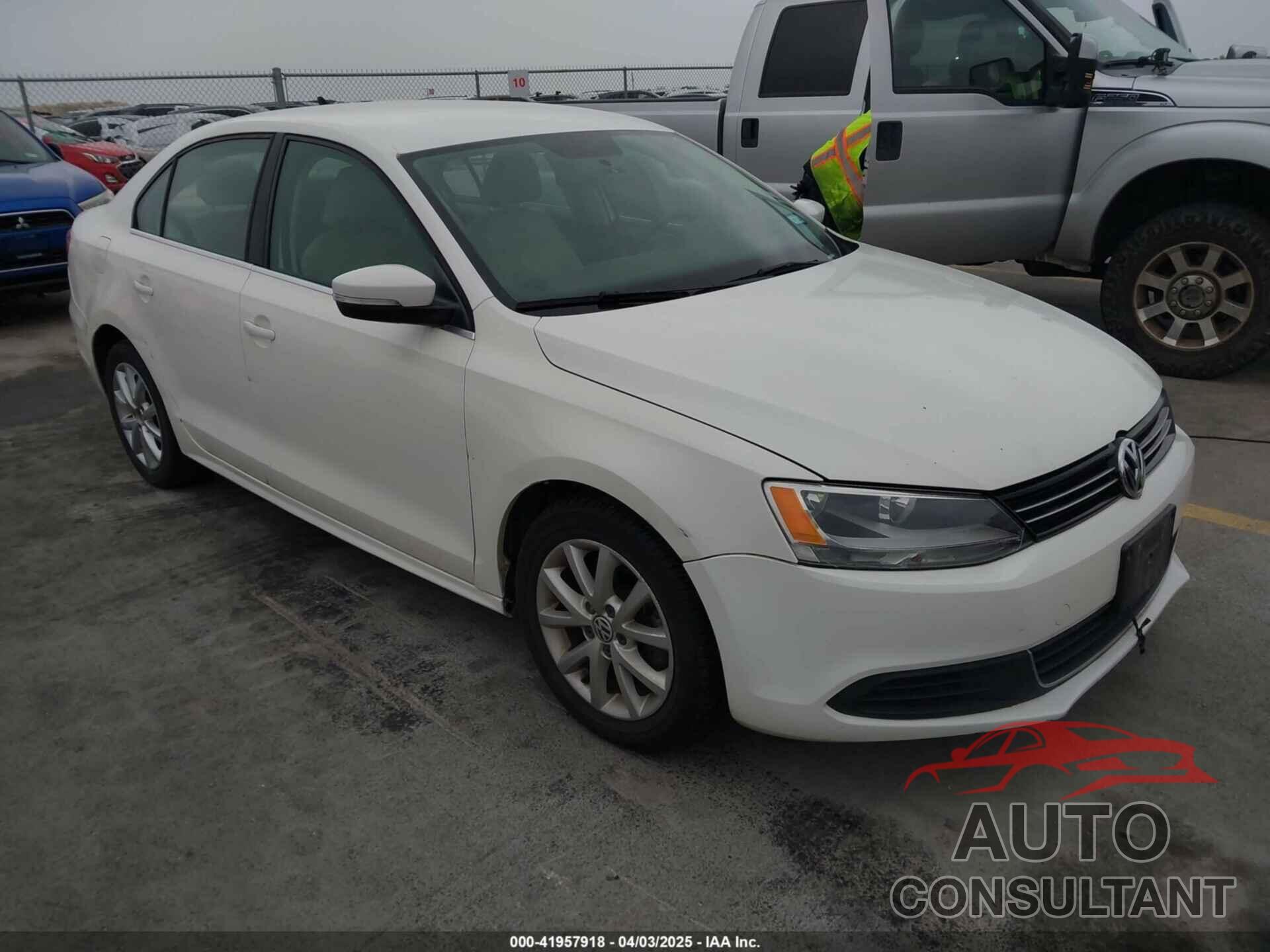 VOLKSWAGEN JETTA 2013 - 3VWDX7AJ1DM374789