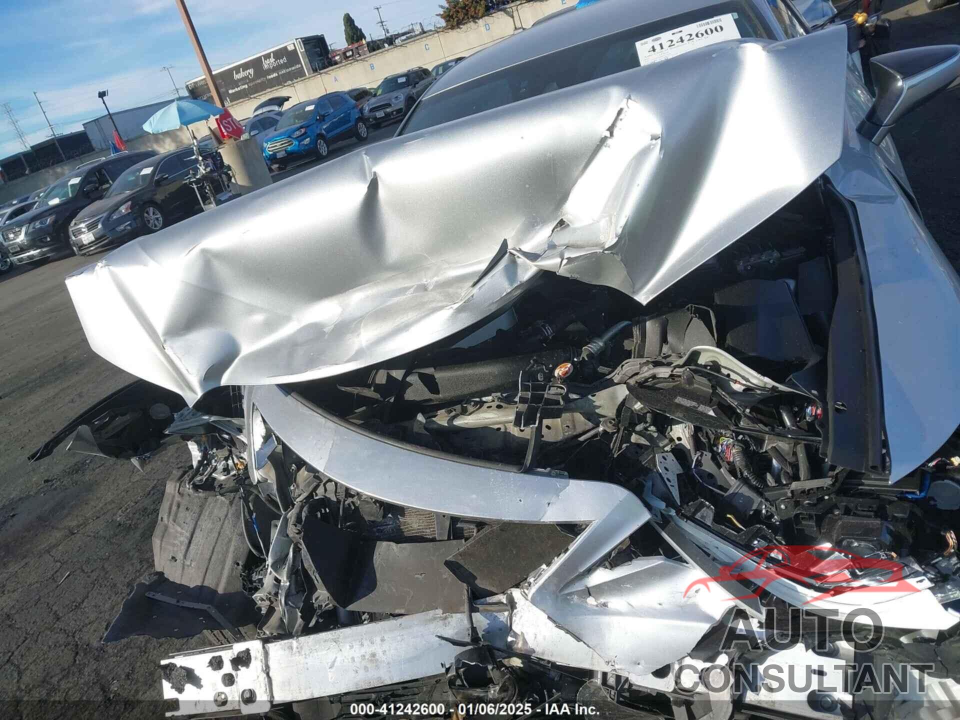 LEXUS IS 300 2021 - JTHAA1D26M5113204