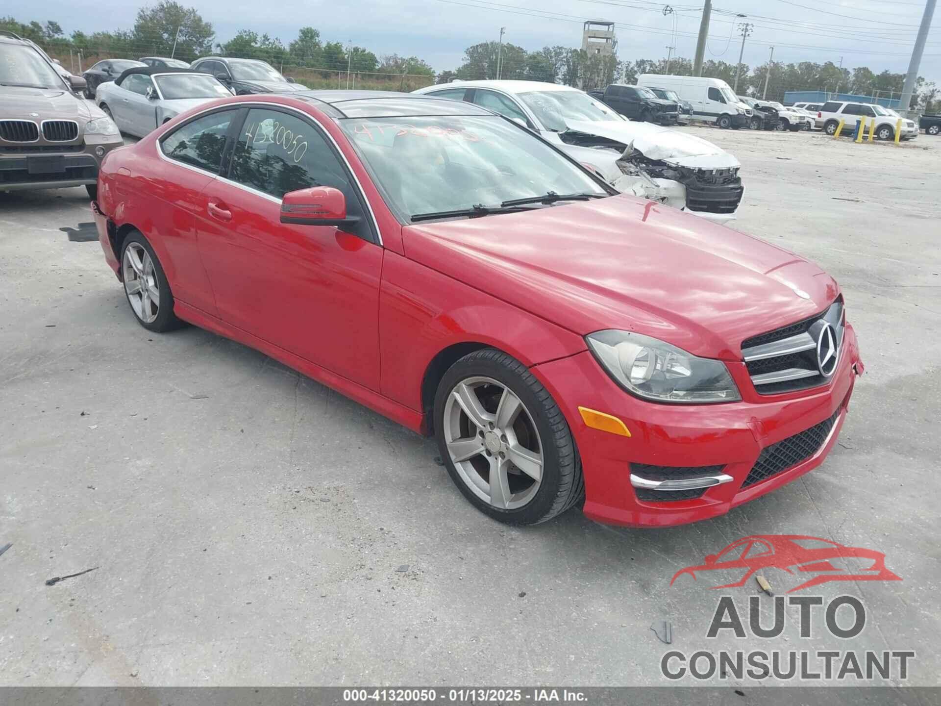 MERCEDES-BENZ C 250 2013 - WDDGJ4HB3DF969468