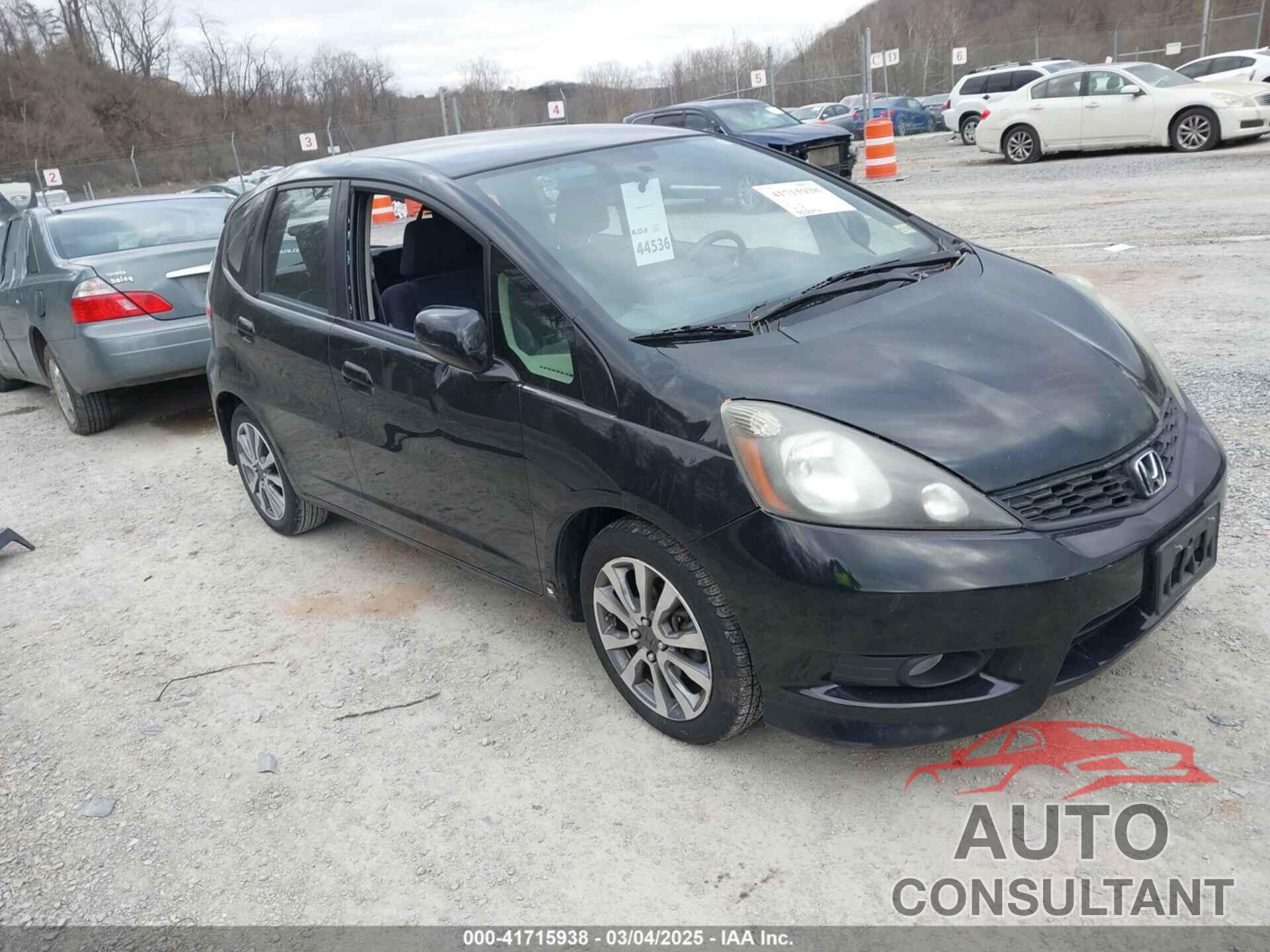 HONDA FIT 2013 - JHMGE8H50DC044811