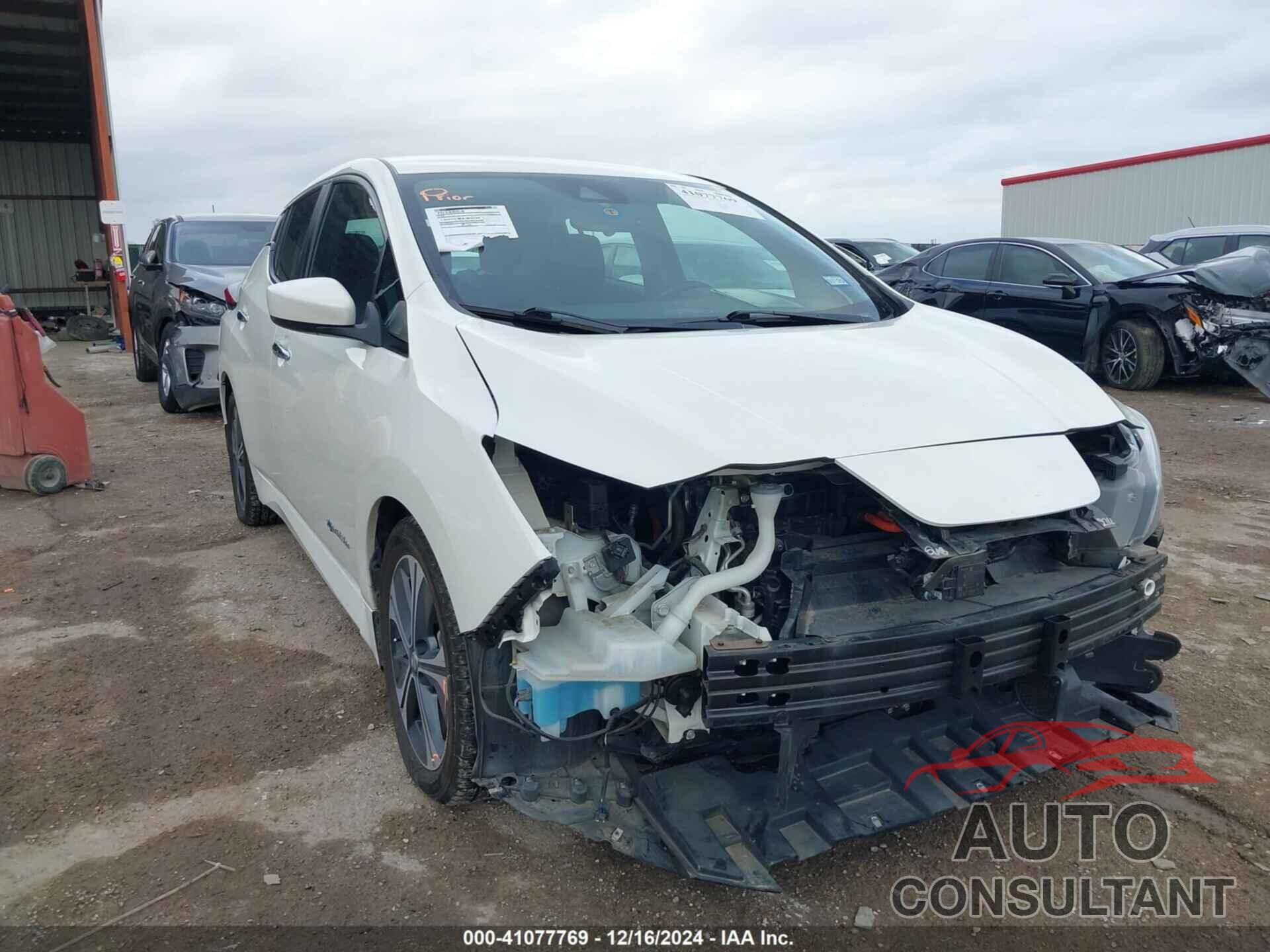 NISSAN LEAF 2018 - 1N4AZ1CP8JC312047