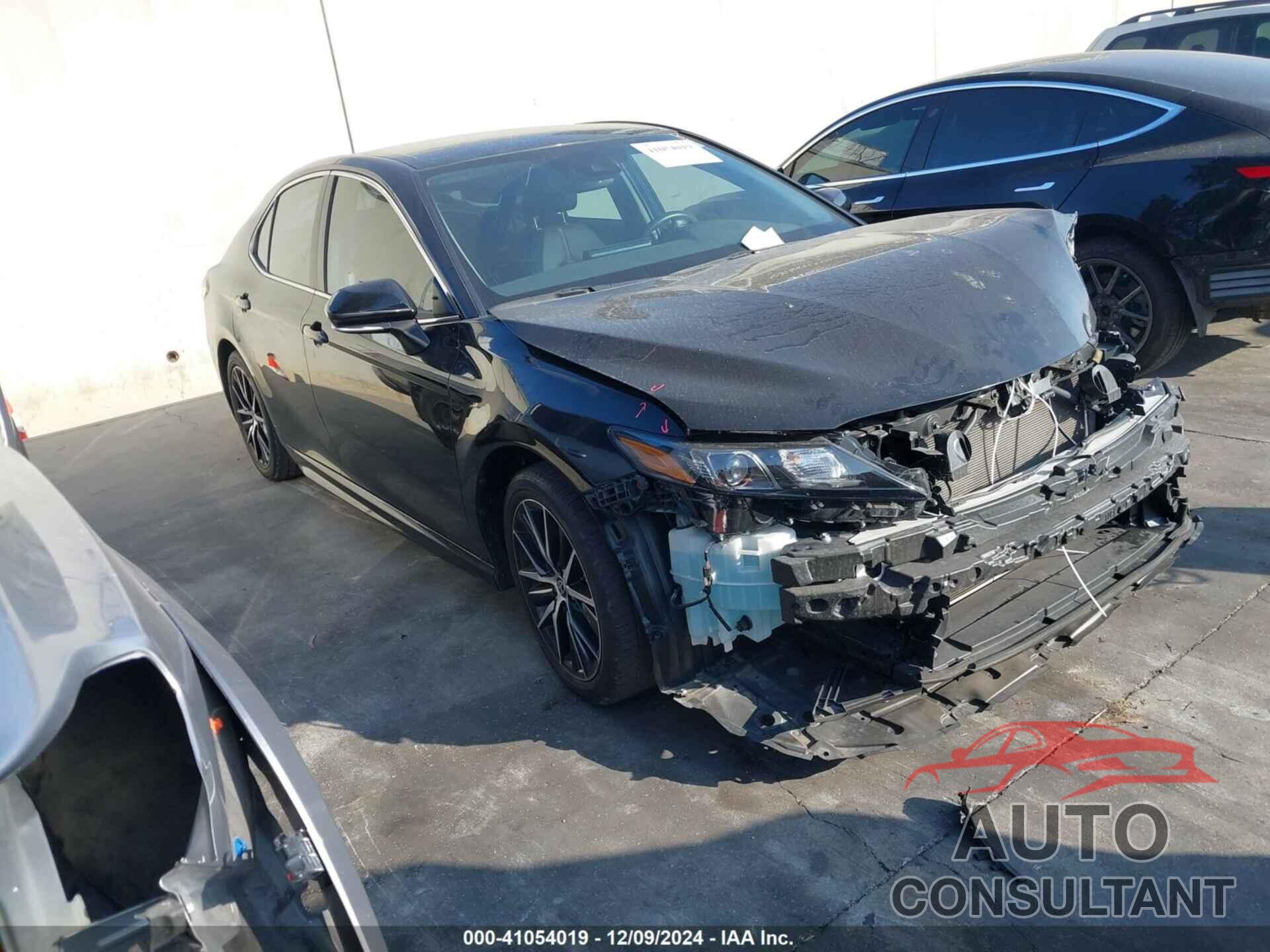 TOYOTA CAMRY 2023 - 4T1T11AK9PU804697