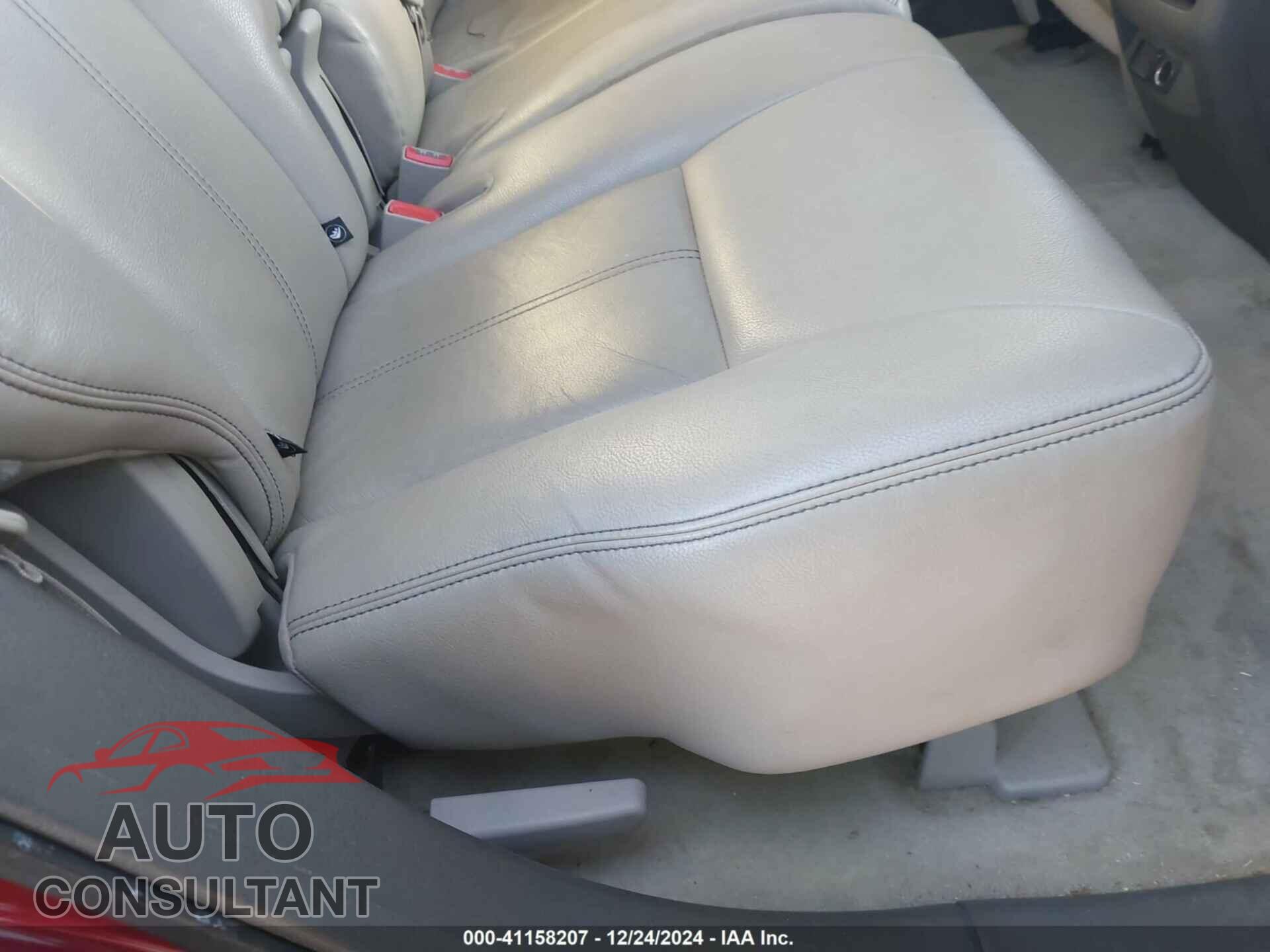 FORD EDGE 2011 - 2FMDK3JC2BBB00300