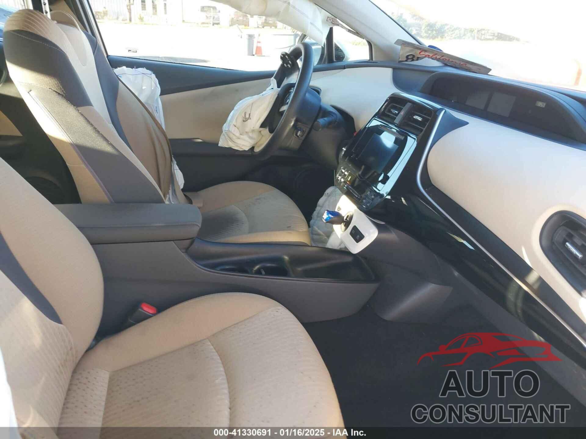 TOYOTA PRIUS 2018 - JTDKBRFU2J3060301