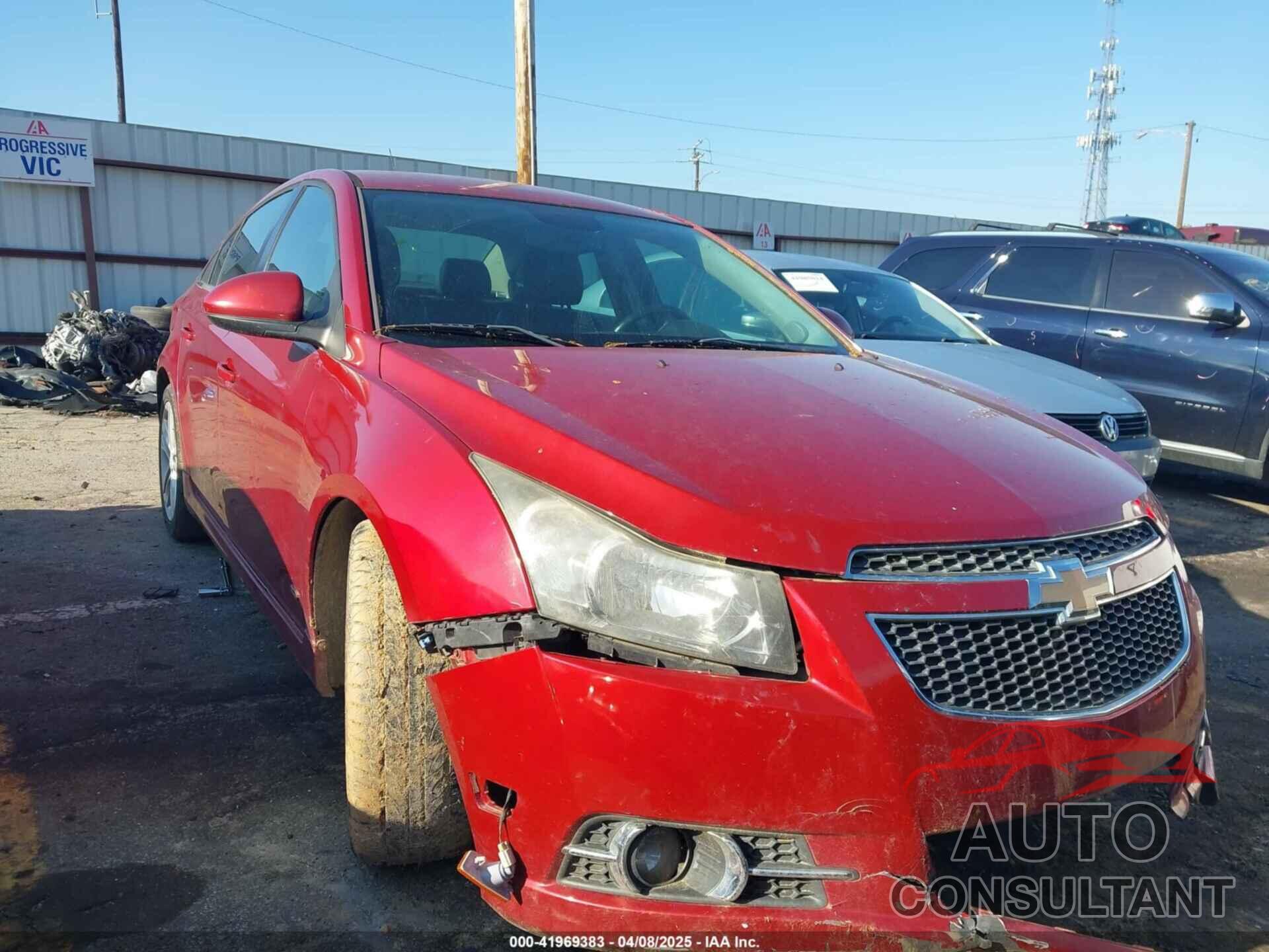 CHEVROLET CRUZE 2014 - 1G1PC5SB1E7403980
