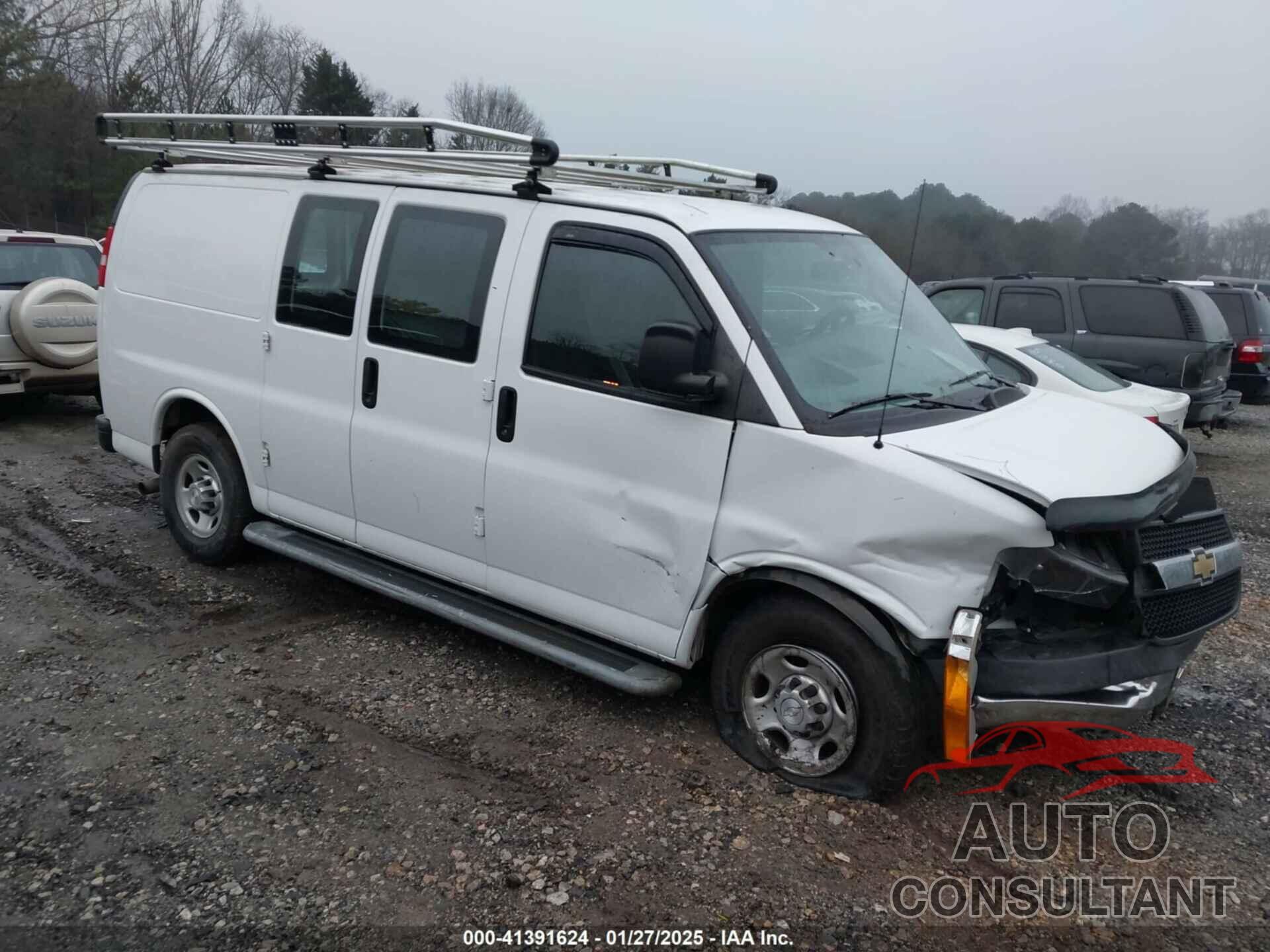 CHEVROLET EXPRESS 2500 2018 - 1GCWGAFG6J1906956