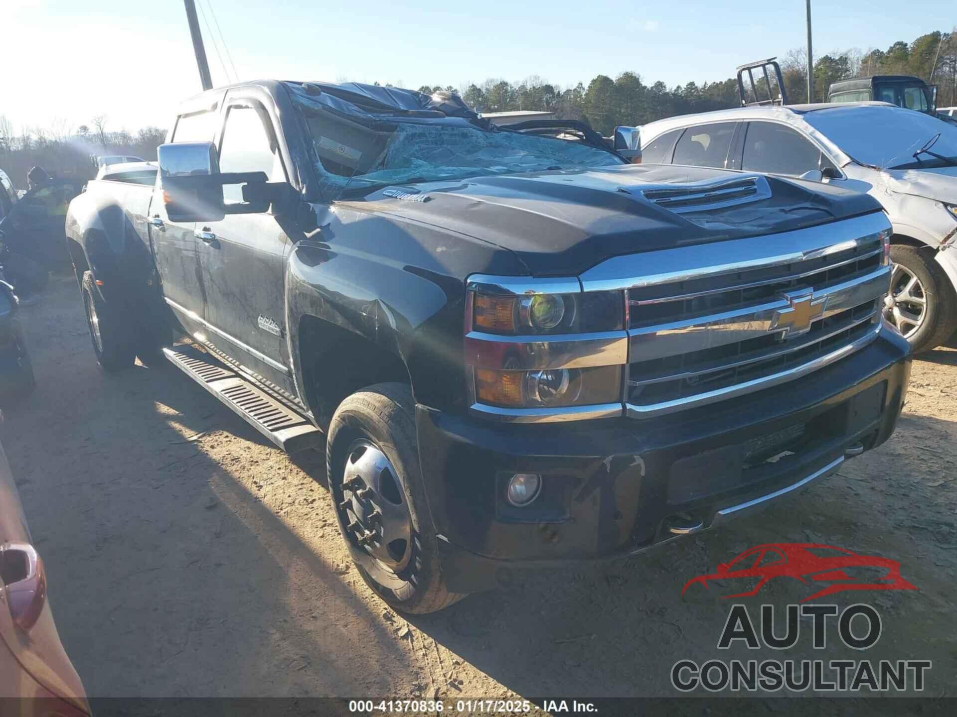 CHEVROLET SILVERADO 3500HD 2019 - 1GC4KYEY8KF118631