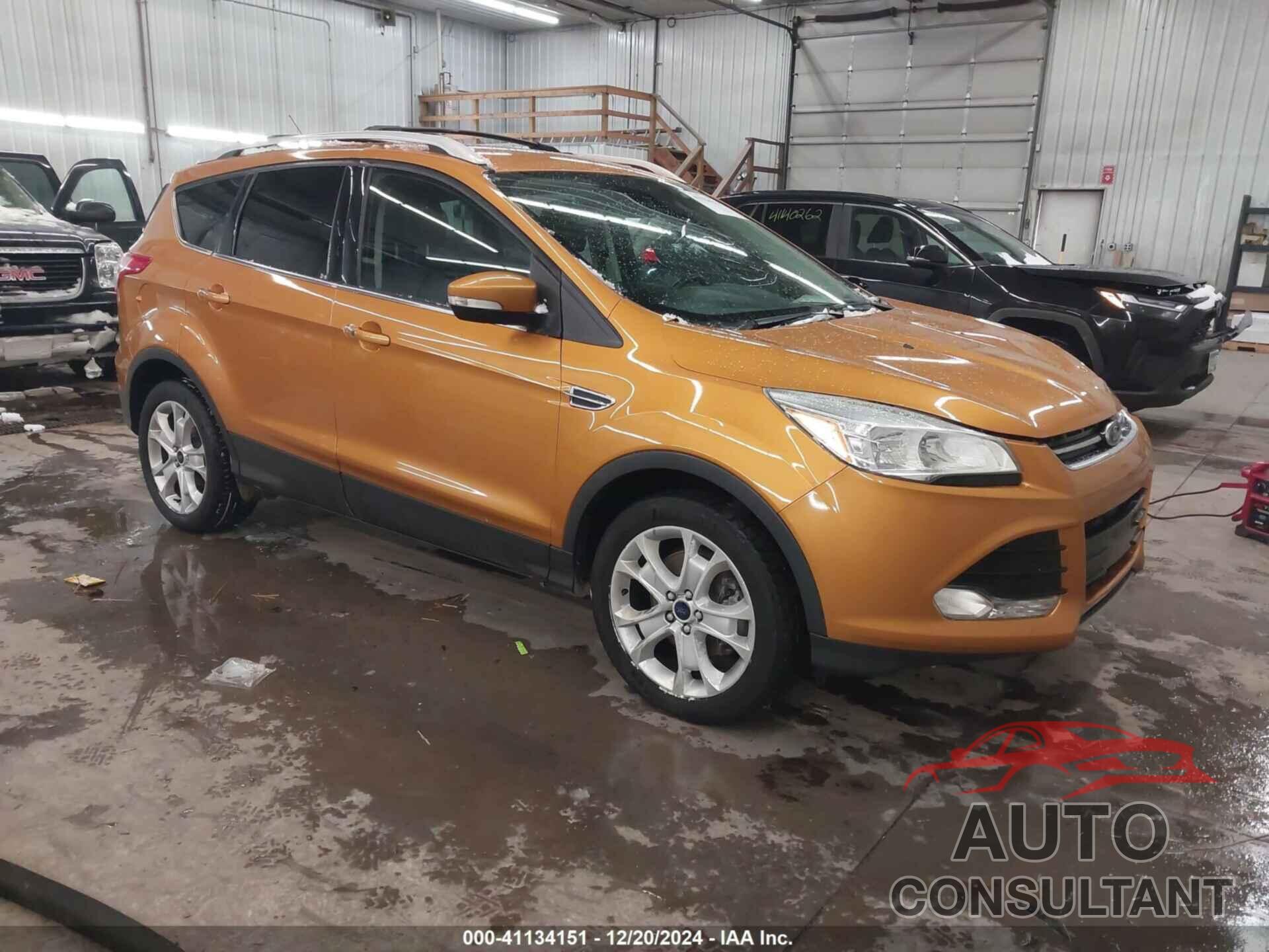 FORD ESCAPE 2016 - 1FMCU9J90GUB59991