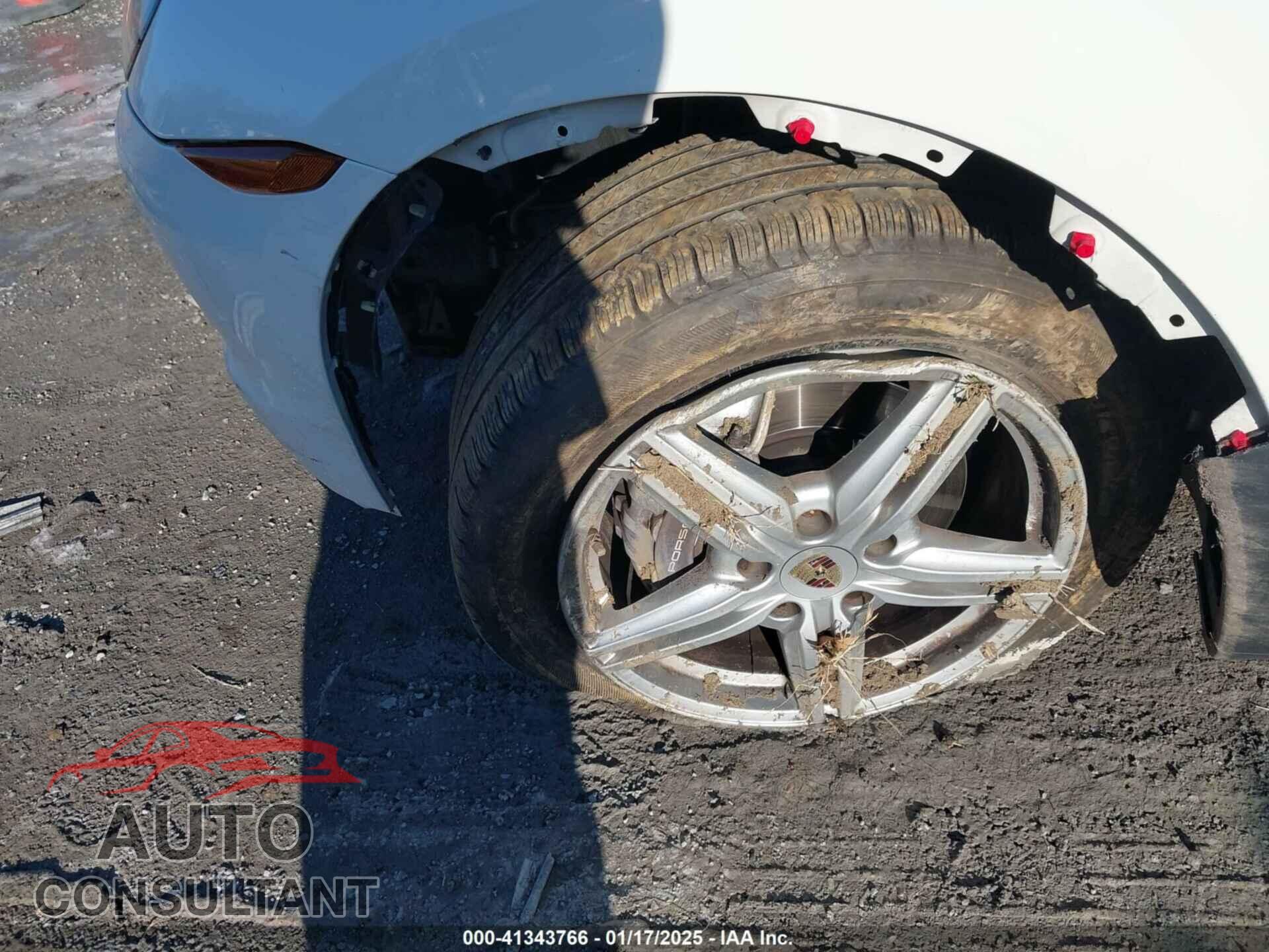 PORSCHE CAYENNE 2011 - WP1AA2A25BLA05921