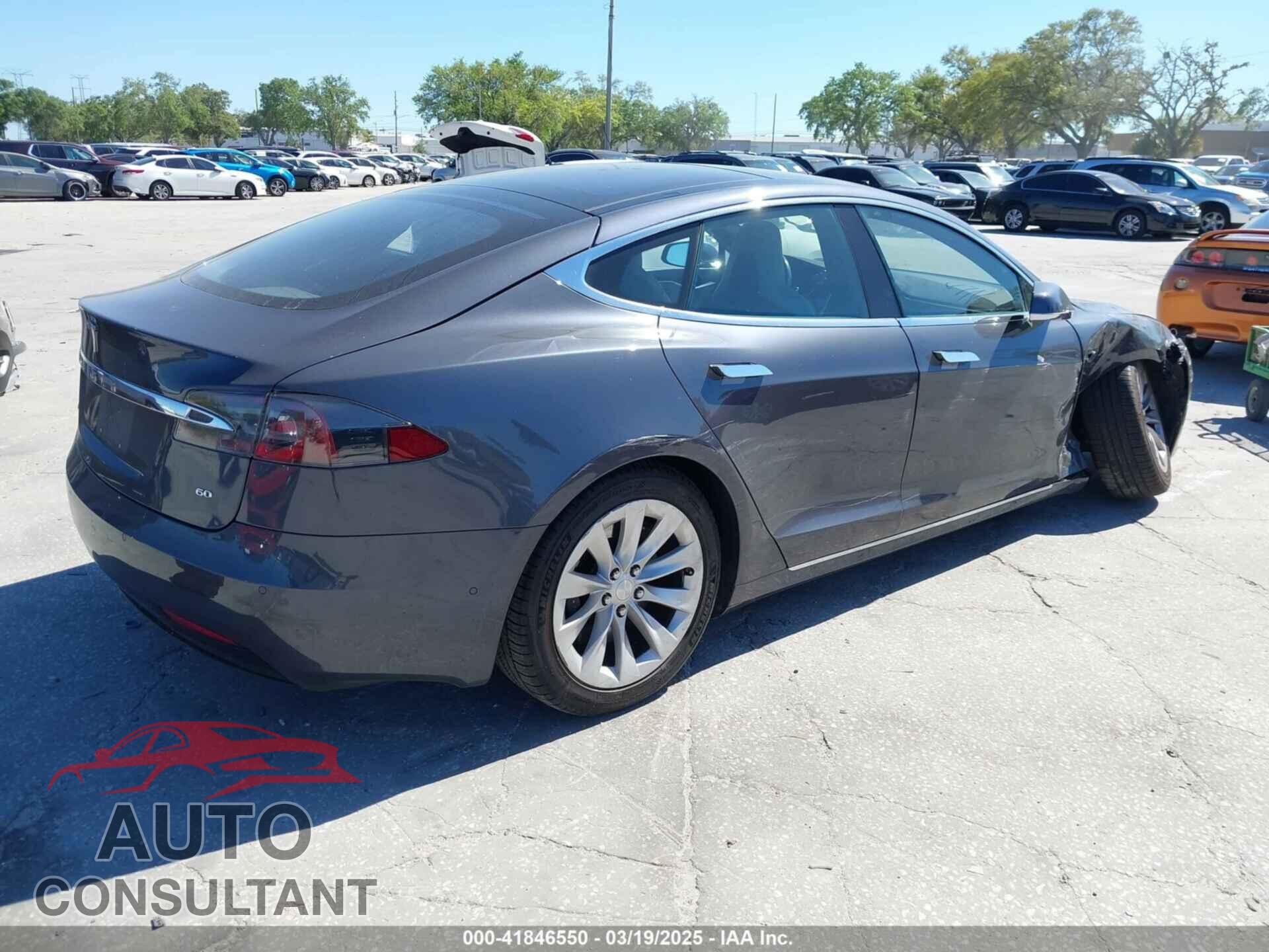 TESLA MODEL S 2016 - 5YJSA1E14GF149746