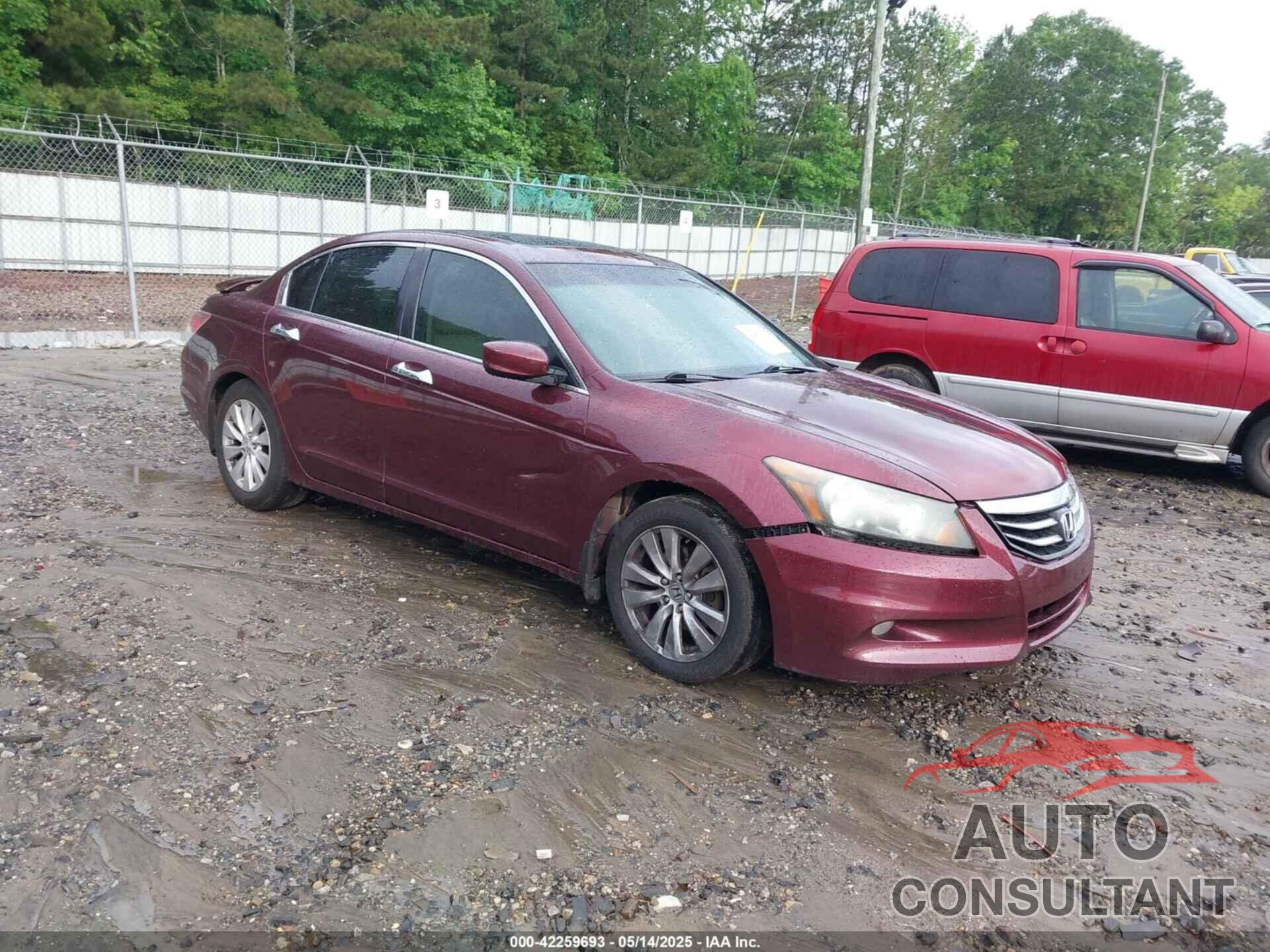 HONDA ACCORD 2012 - 1HGCP3F84CA041030