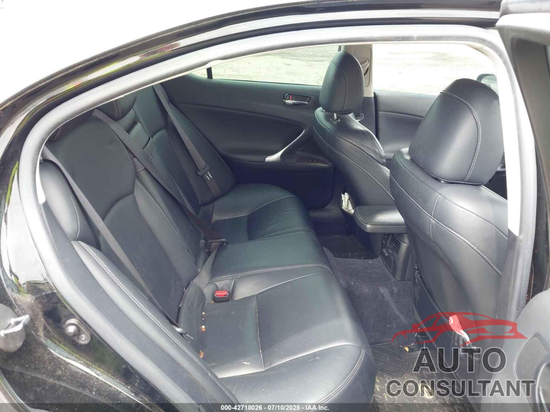 LEXUS IS 250 2009 - JTHCK262395032810