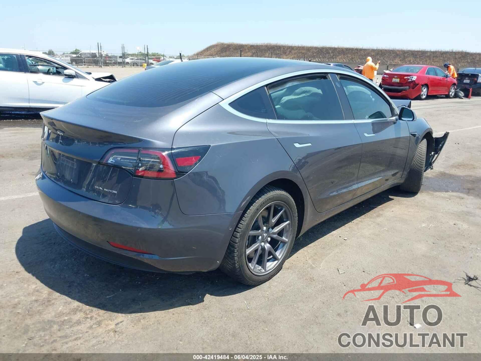 TESLA MODEL 3 2018 - 5YJ3E1EB5JF104159
