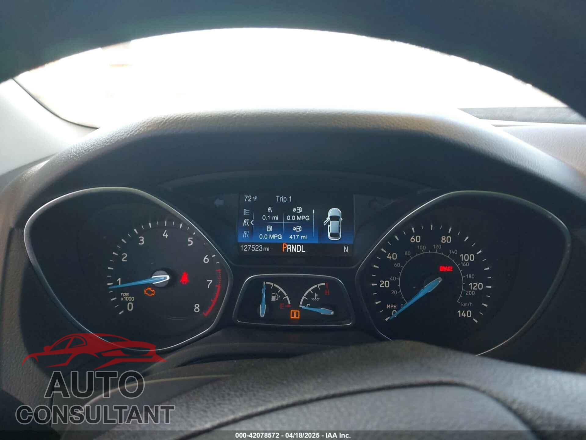 FORD FOCUS 2015 - 1FADP3K25FL294442
