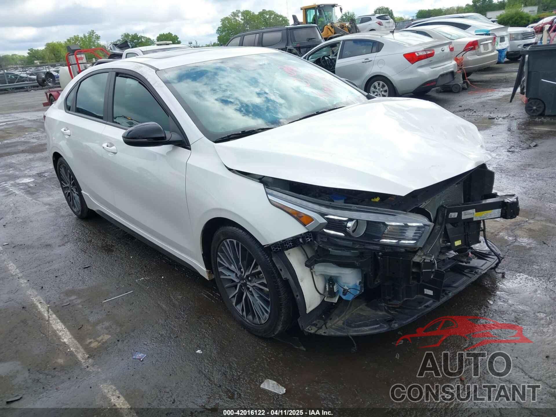 KIA FORTE 2023 - 3KPF54AD5PE583428