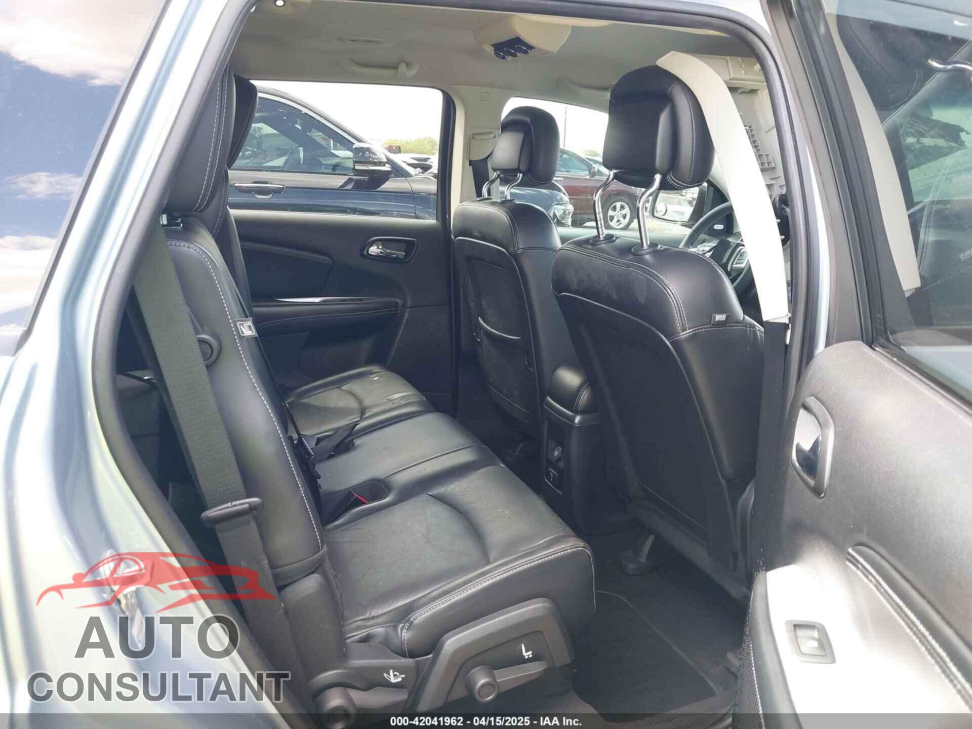 DODGE JOURNEY 2013 - 3C4PDCDG4DT680215