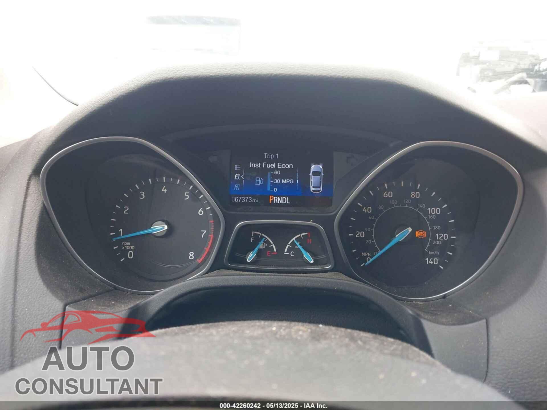 FORD FOCUS 2016 - 1FADP3E25GL311186