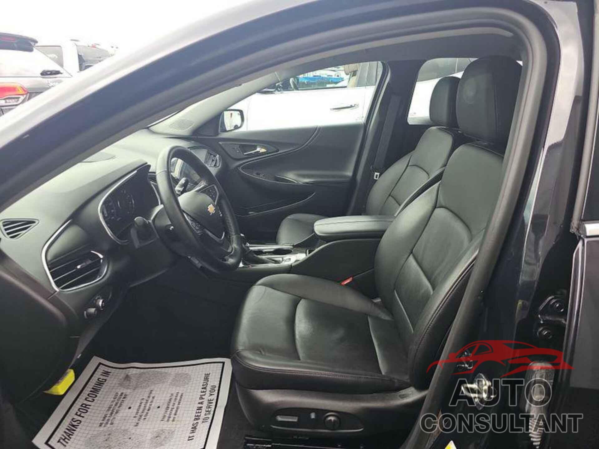 CHEVROLET MALIBU 2023 - 1G1ZE5ST1PF127661