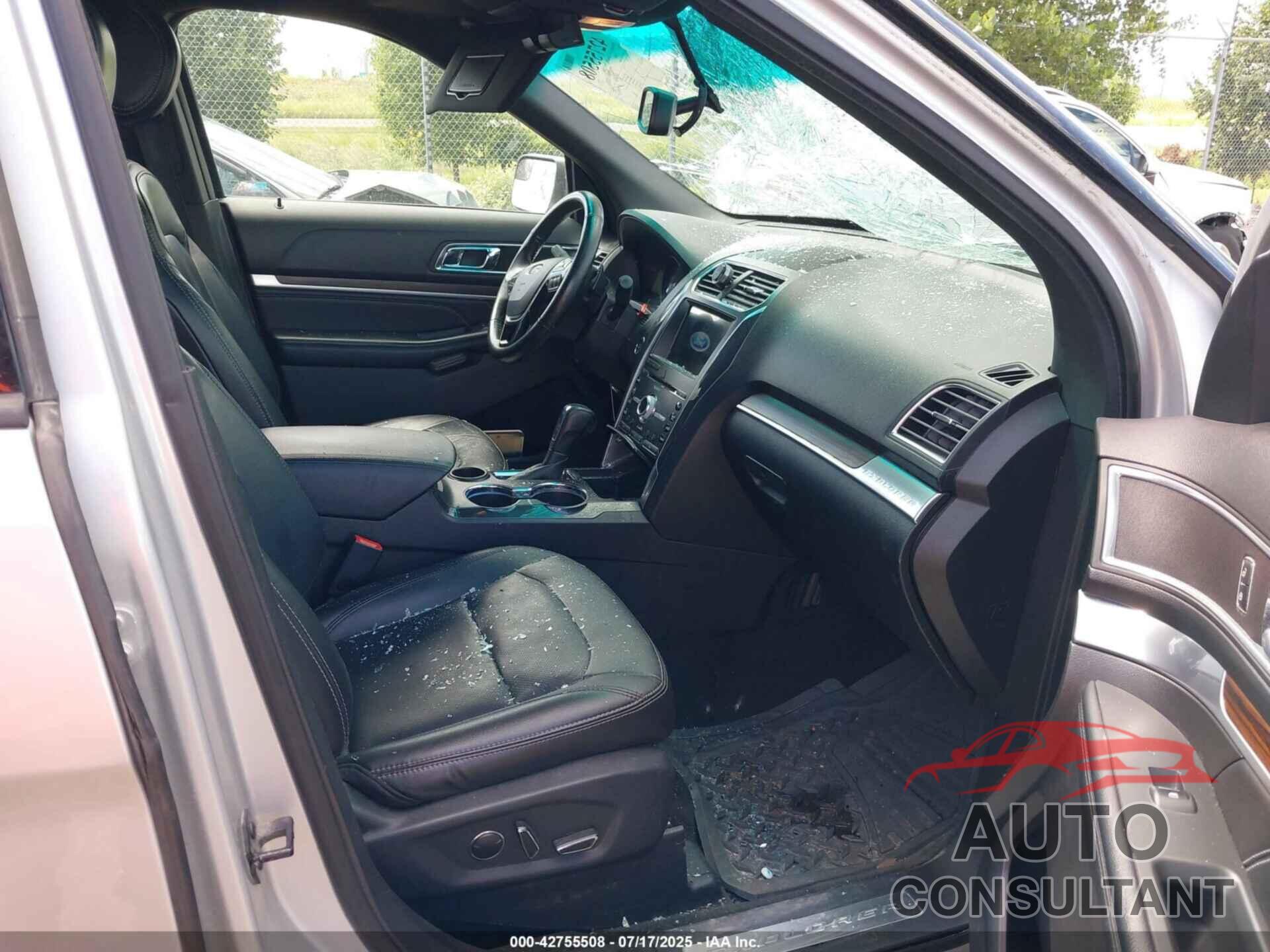 FORD EXPLORER 2017 - 1FM5K7F81HGA89887