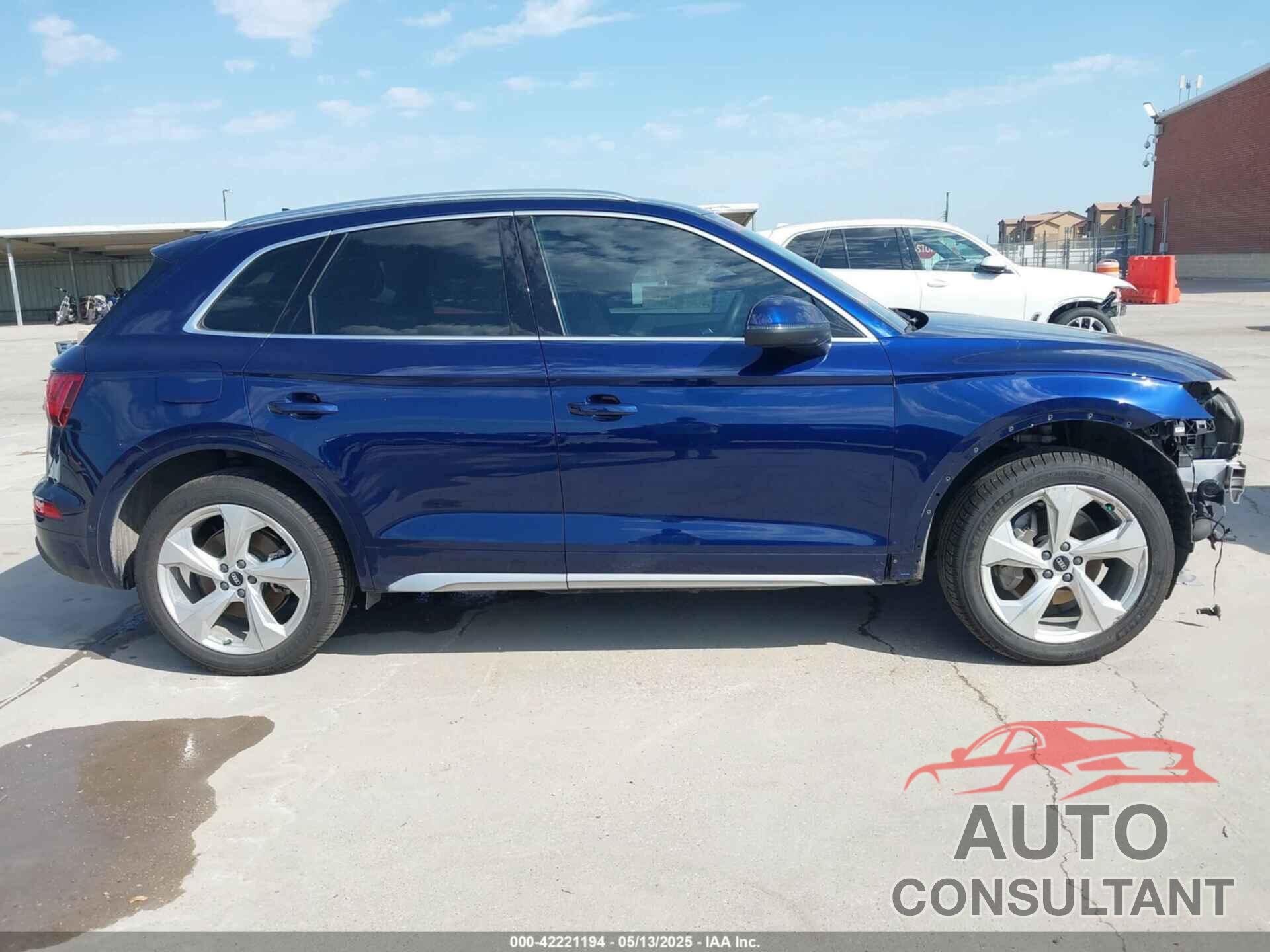 AUDI Q5 2021 - WA1CAAFY0M2089120