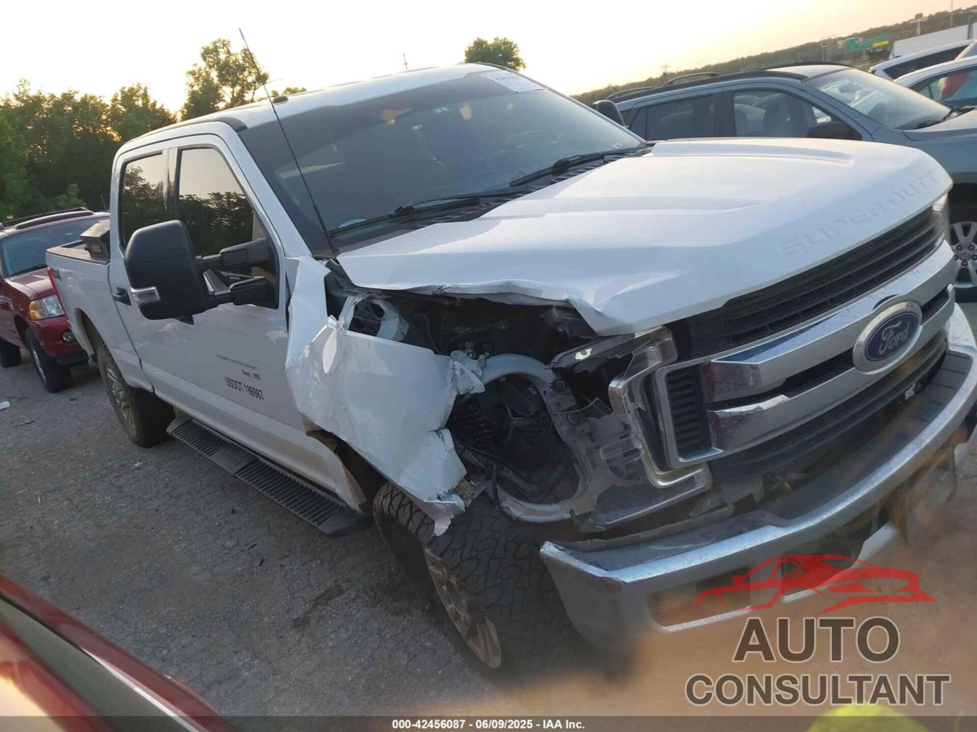 FORD F-250 2019 - 1FT7W2B63KEG81657