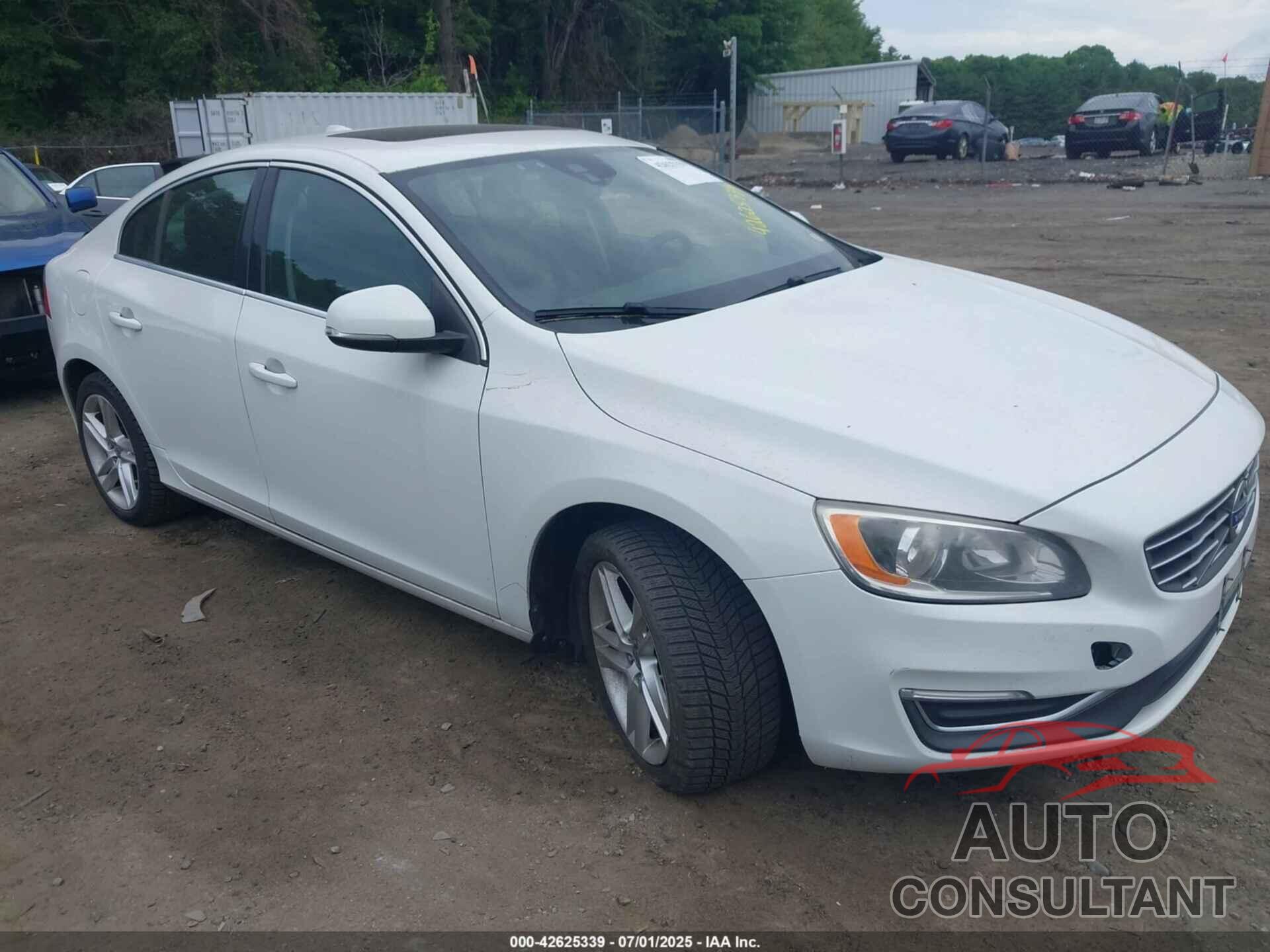 VOLVO S60 2014 - YV1612FH2E2281028