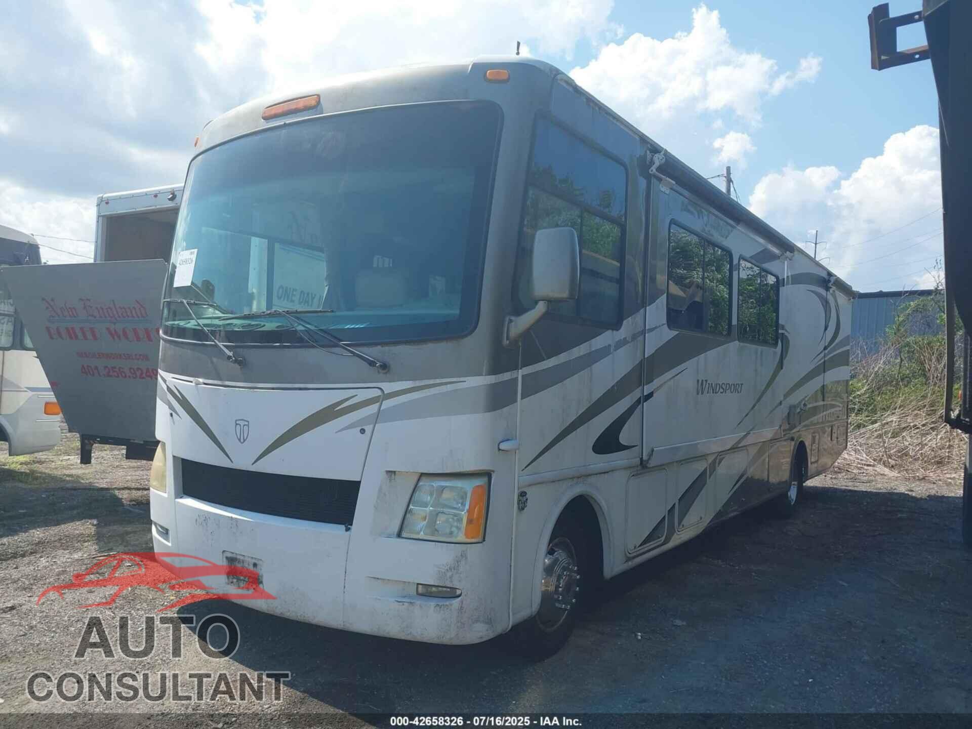 FORD F53 2011 - 1F66F5DY1B0A04442