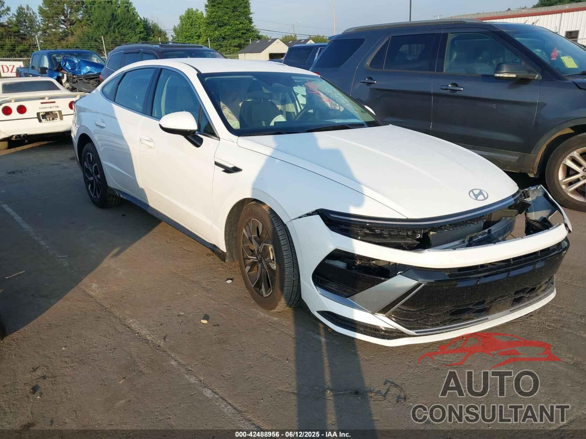HYUNDAI SONATA 2025 - KMHL64JA6SA449296