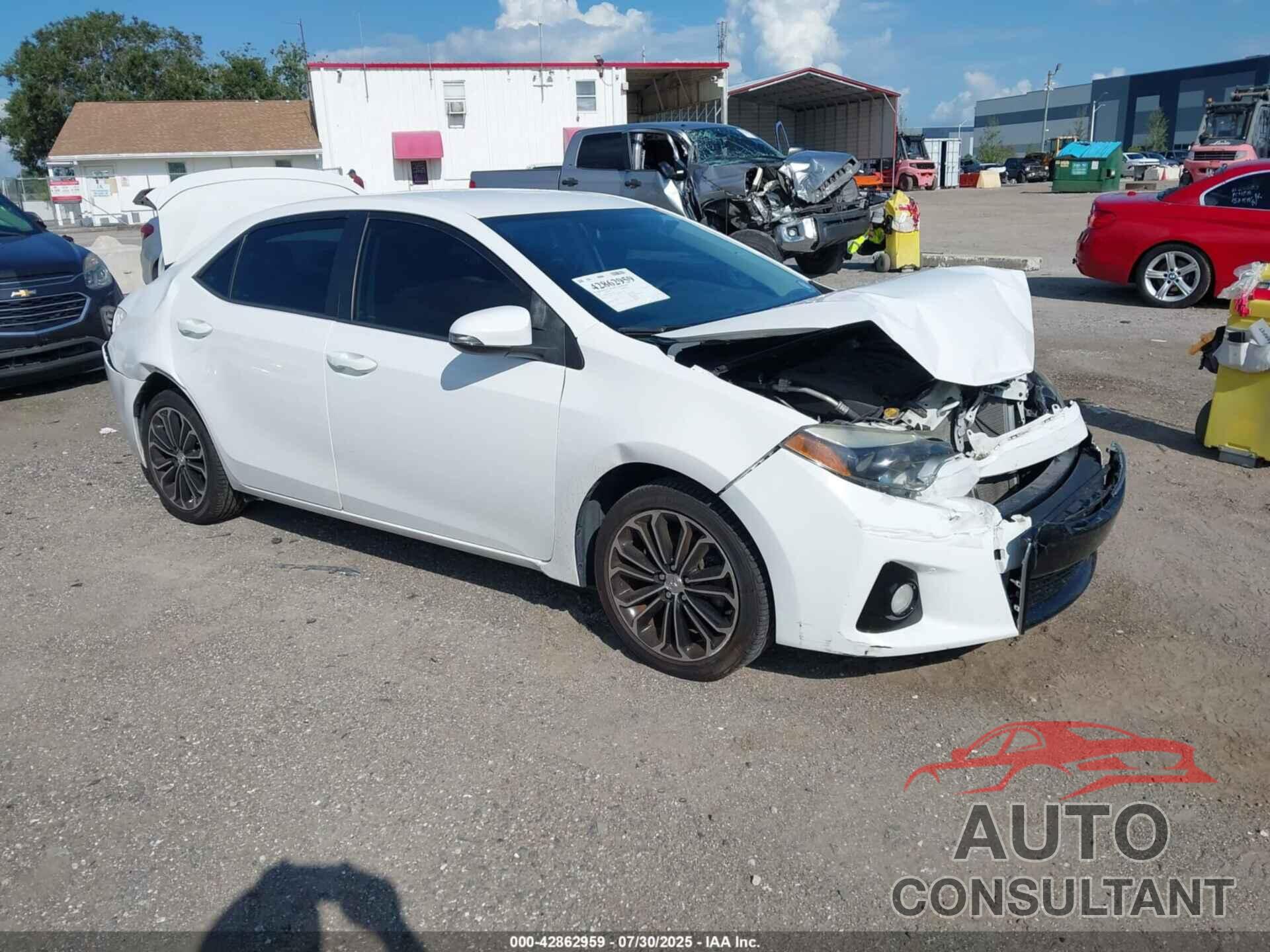 TOYOTA COROLLA 2015 - 5YFBURHE4FP278822