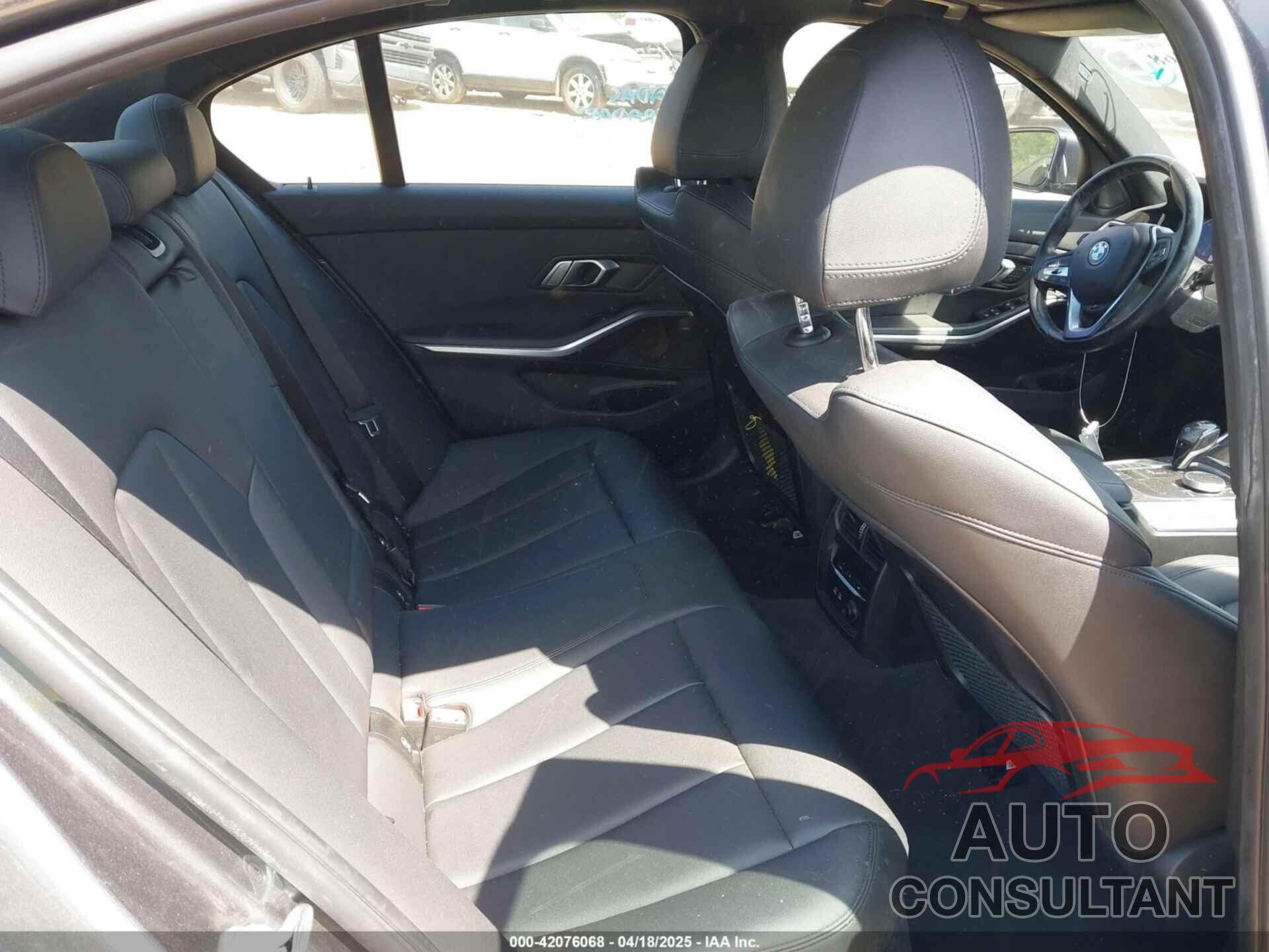BMW 330I 2019 - WBA5R1C5XKFH00567