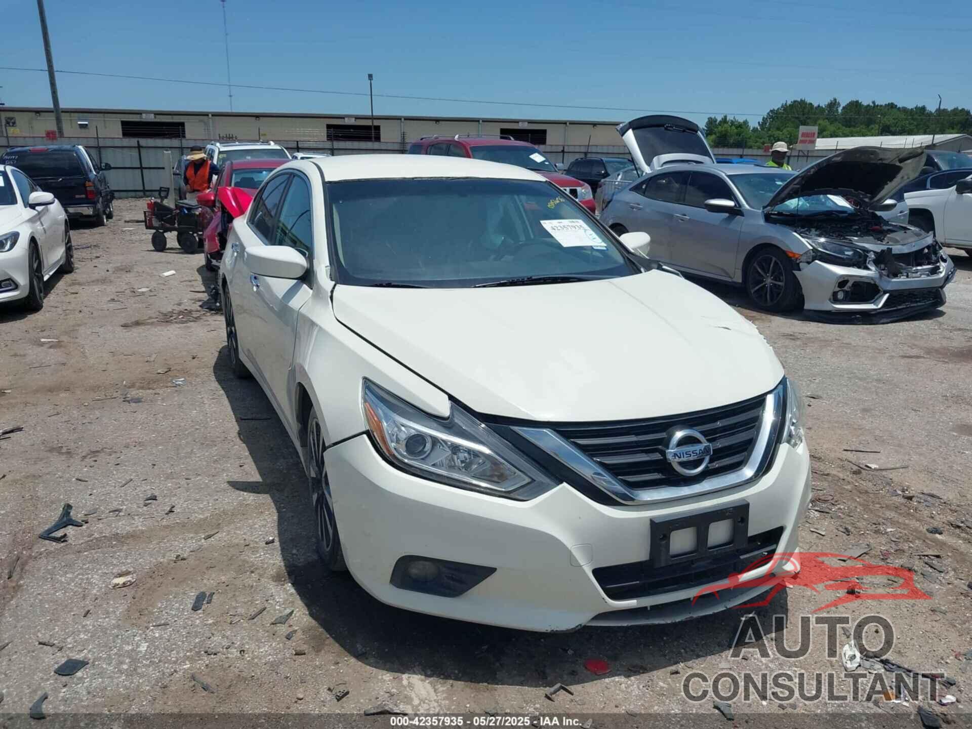 NISSAN ALTIMA 2018 - 1N4AL3AP3JC262321