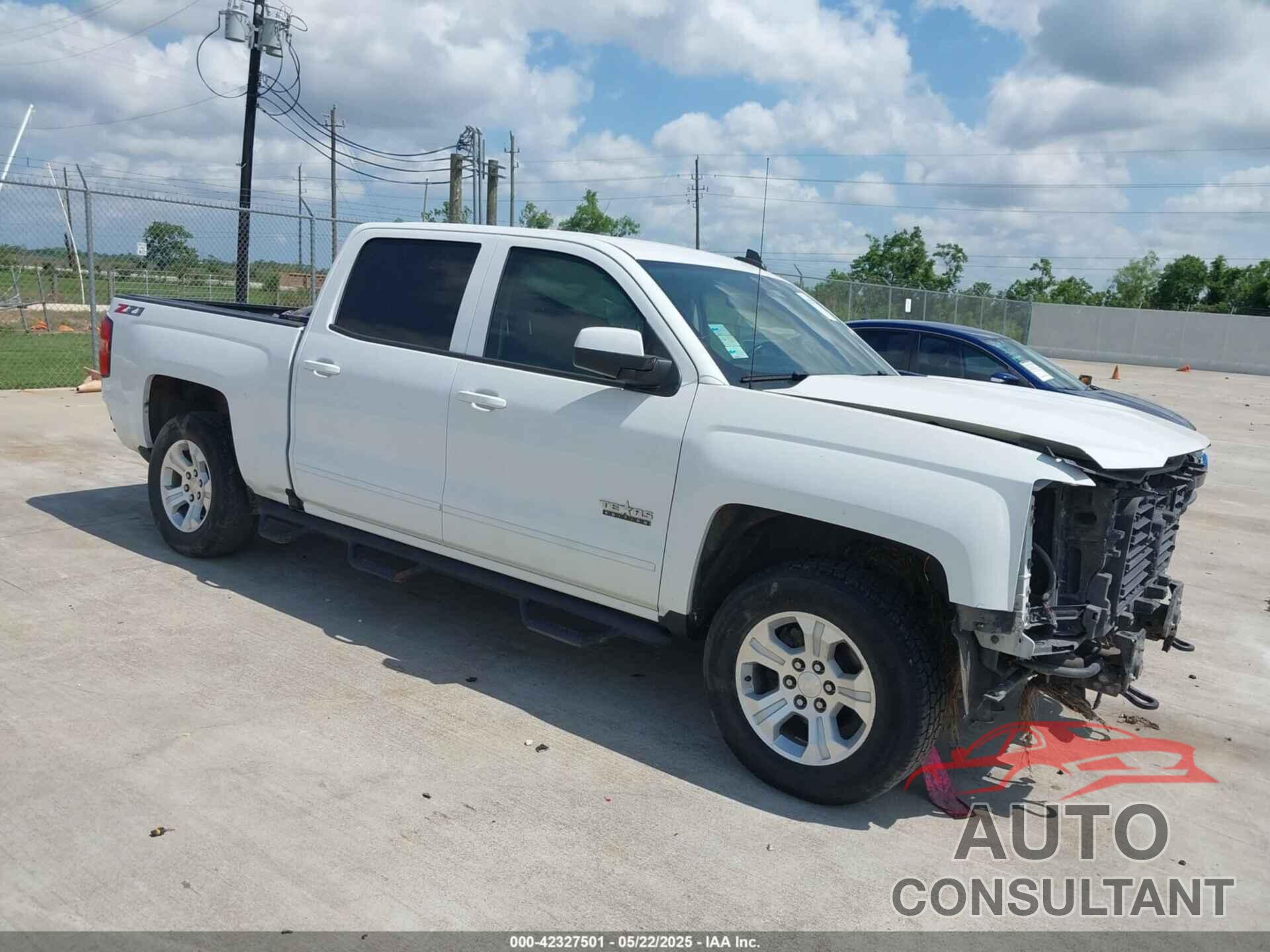 CHEVROLET SILVERADO 1500 2018 - 3GCUKREC5JG471982