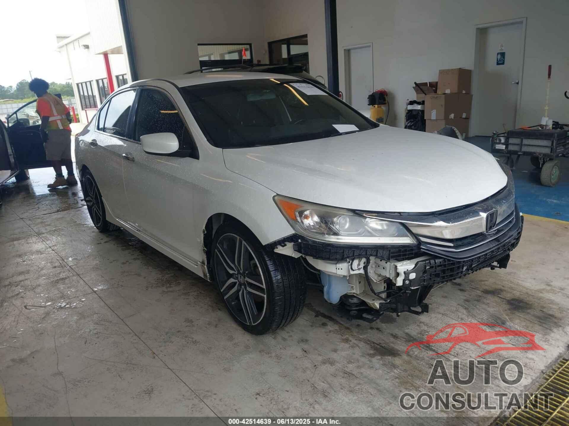 HONDA ACCORD 2017 - 1HGCR2F56HA143320