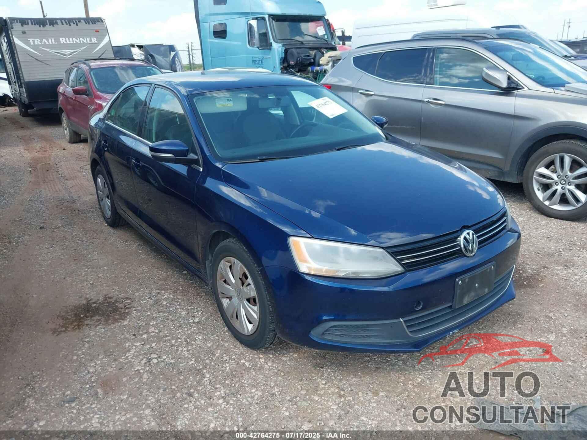 VOLKSWAGEN JETTA 2013 - 3VWDP7AJ7DM409285