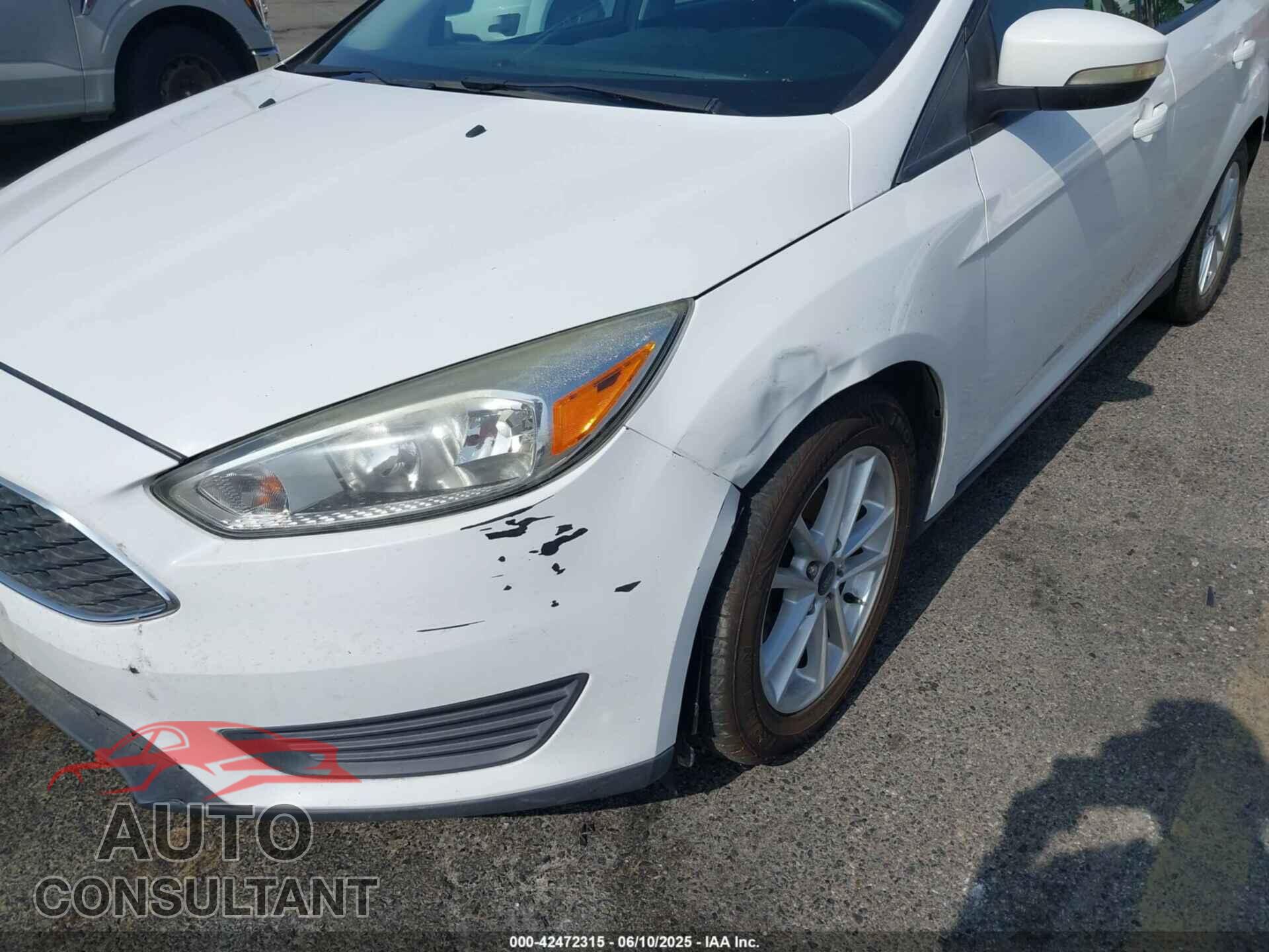 FORD FOCUS 2017 - 1FADP3F27HL206567