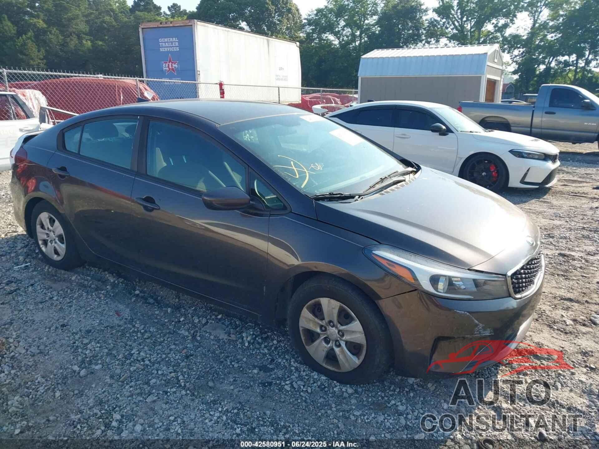 KIA FORTE 2018 - 3KPFL4A75JE192013