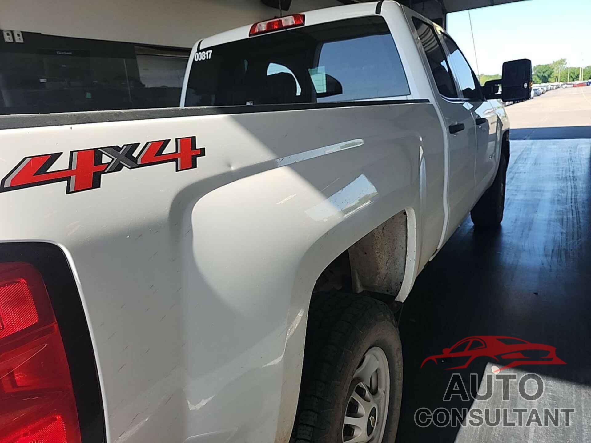 CHEVROLET SILVERADO 2019 - 2GC2KREG0K1200817