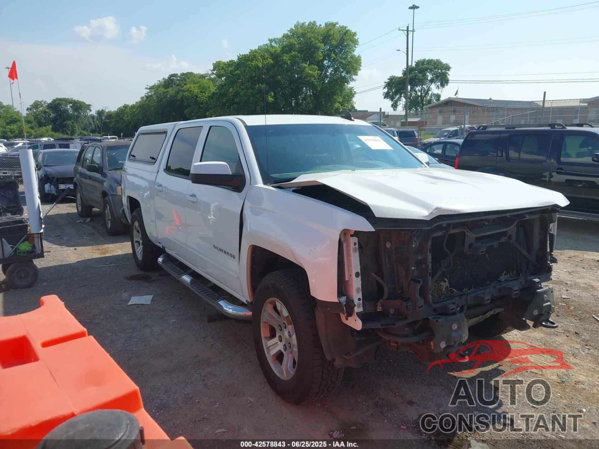 CHEVROLET SILVERADO 1500 2016 - 3GCUKREC5GG242095