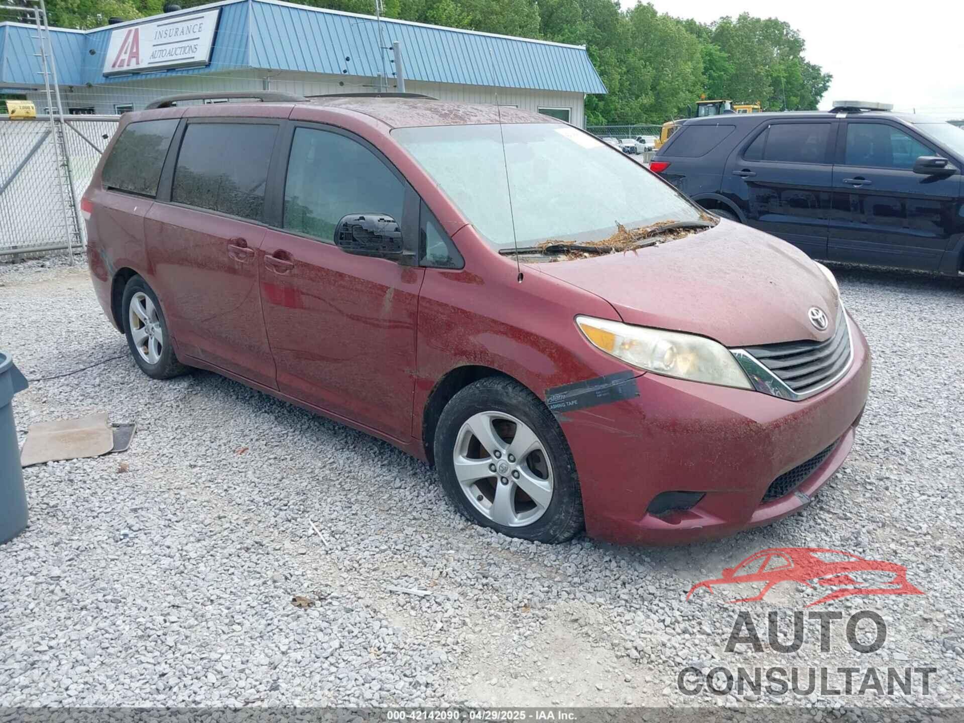 TOYOTA SIENNA 2011 - 5TDKK3DC2BS003748