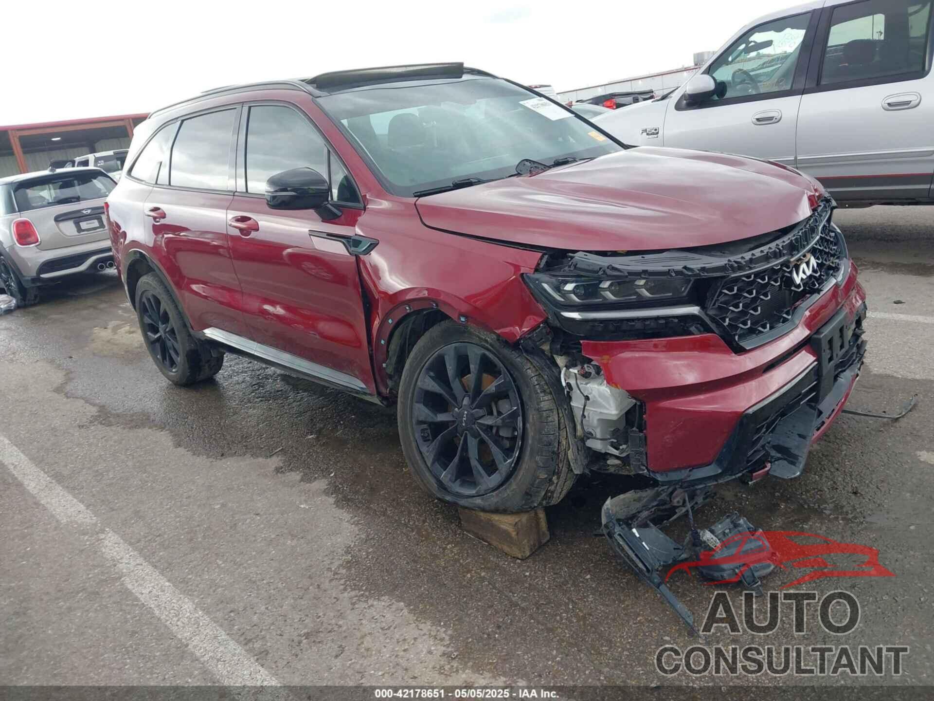 KIA SORENTO 2022 - 5XYRKDLF1NG100165