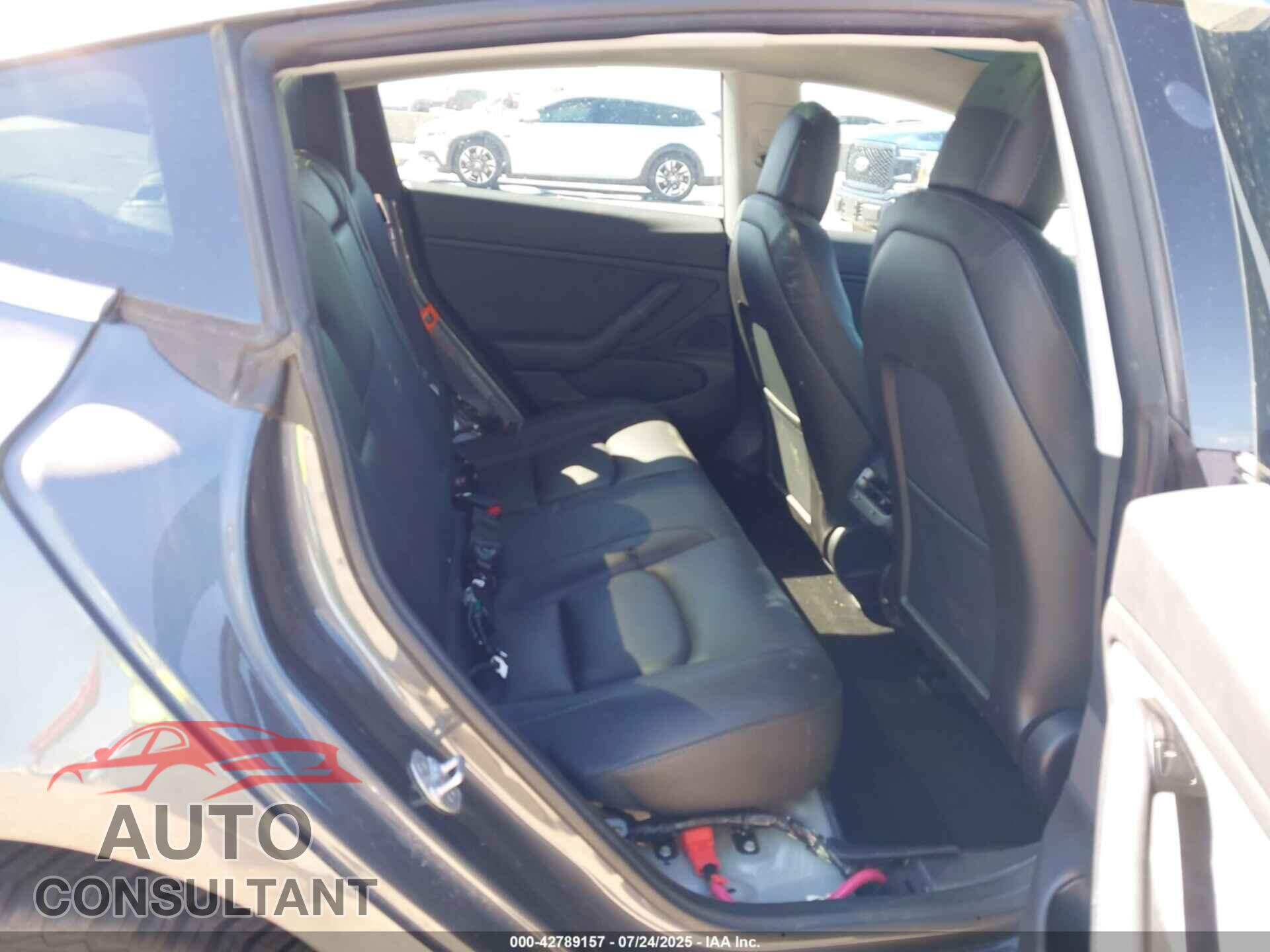 TESLA MODEL 3 2018 - 5YJ3E1EA8JF123683