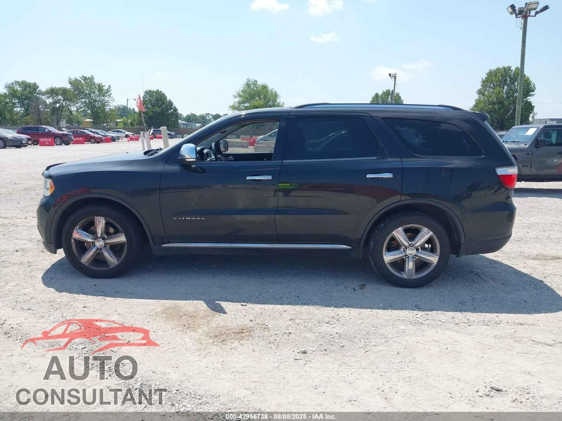 DODGE DURANGO 2013 - 1C4RDJEG4DC500674