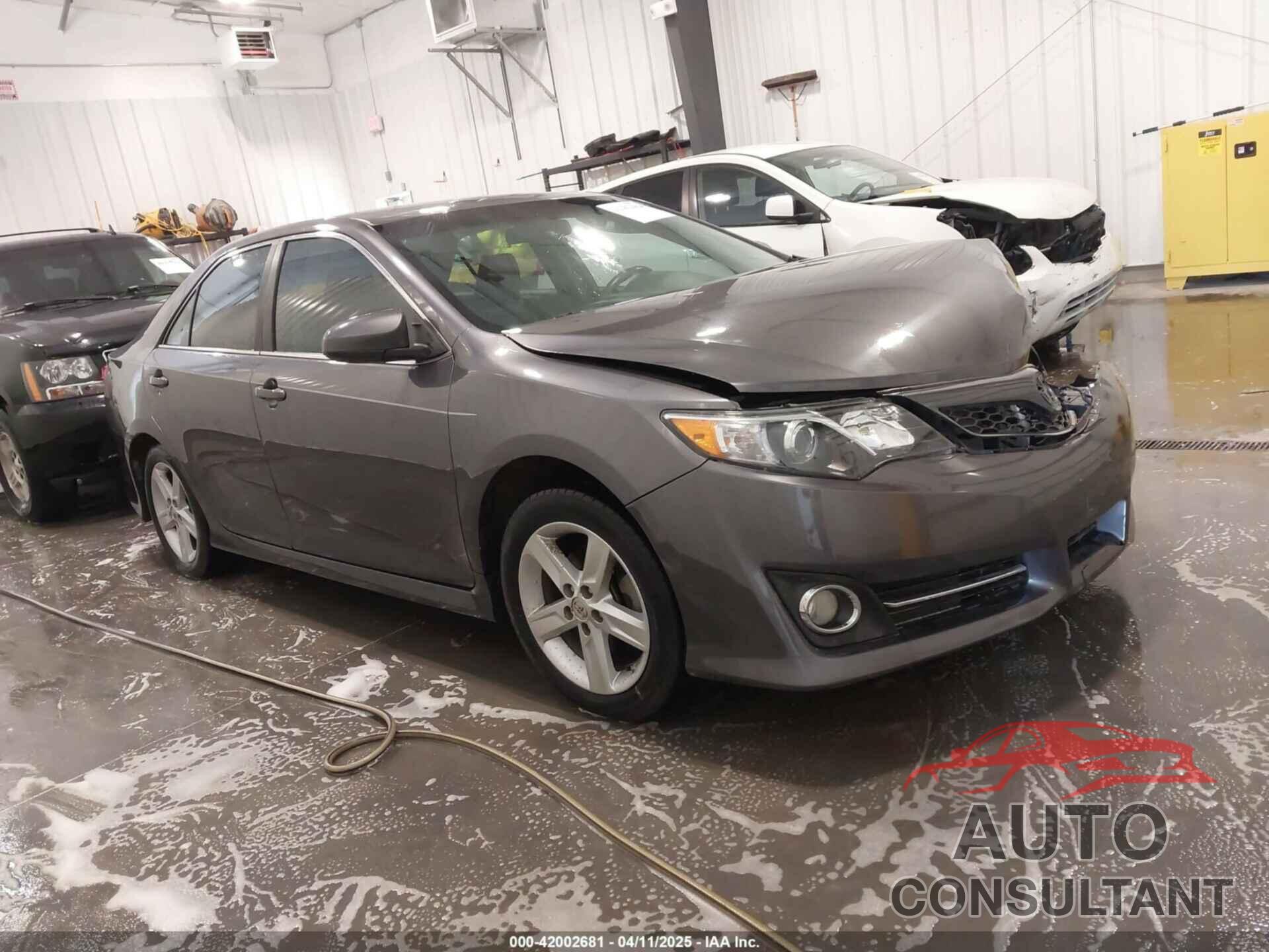 TOYOTA CAMRY 2014 - 4T1BF1FK3EU422748
