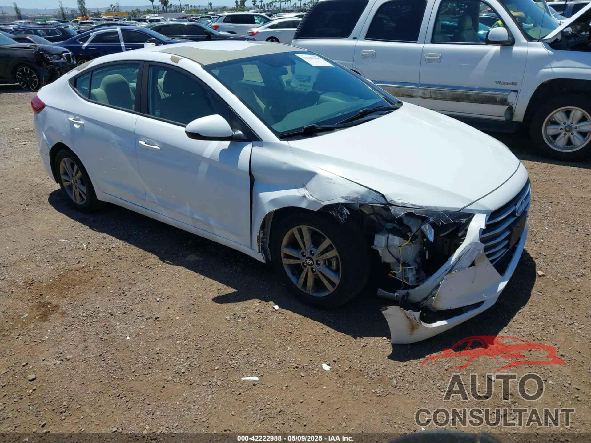 HYUNDAI ELANTRA 2018 - 5NPD84LF0JH275597
